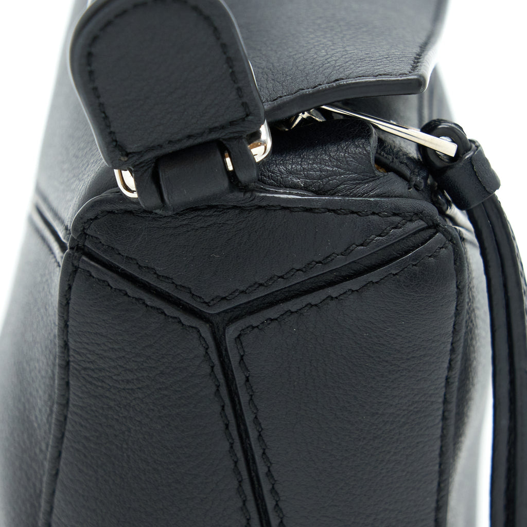 LOEWE MINI PUZZLE CALFSKIN BLACK SHW
