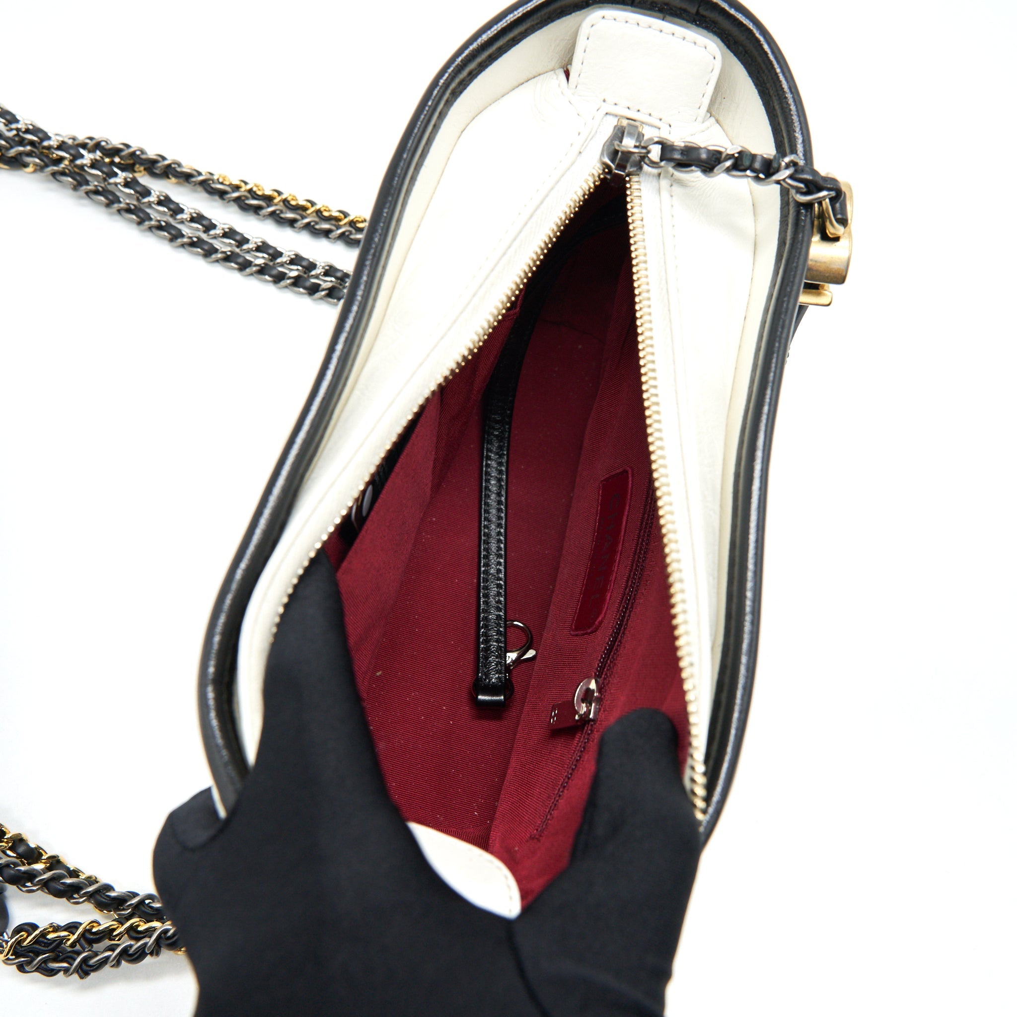 CHANEL CHEVRON SMALL GABRIELLE HOBO BAG WHITE/ BLACK