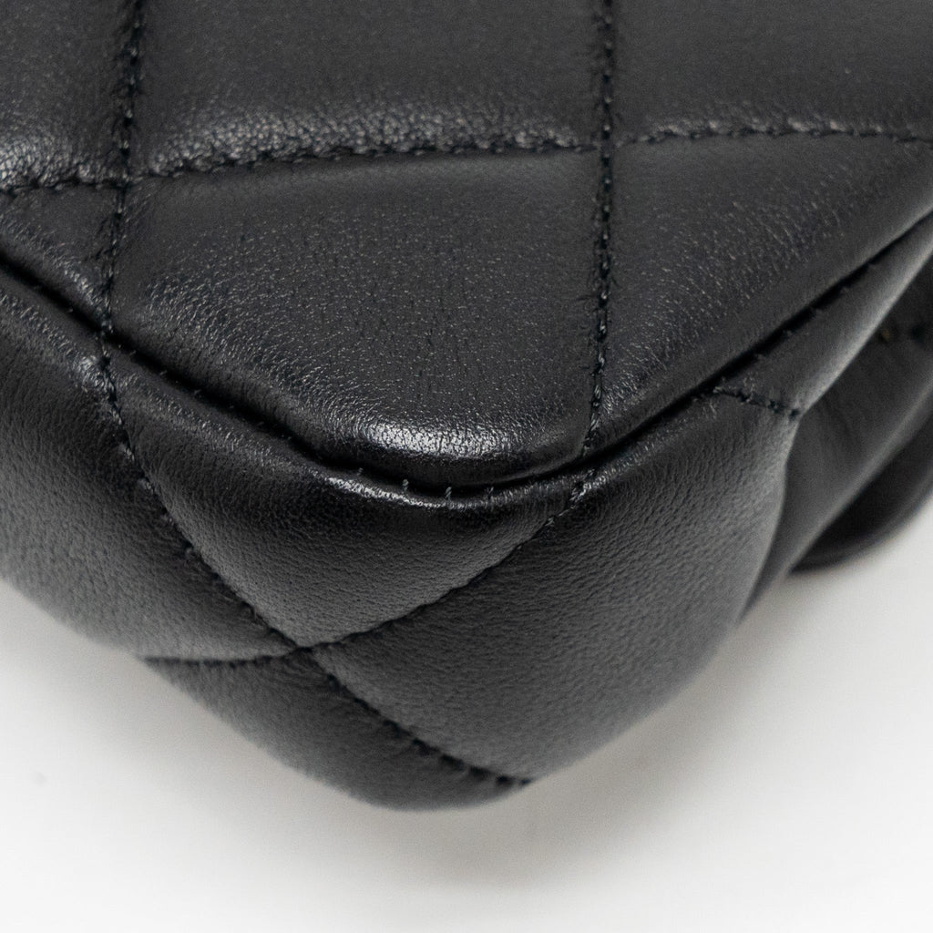 CHANEL 21A TOP HANDLE MINI FLAP CARD HOLDER WITH CHAIN LAMBSKIN BLACK GHW