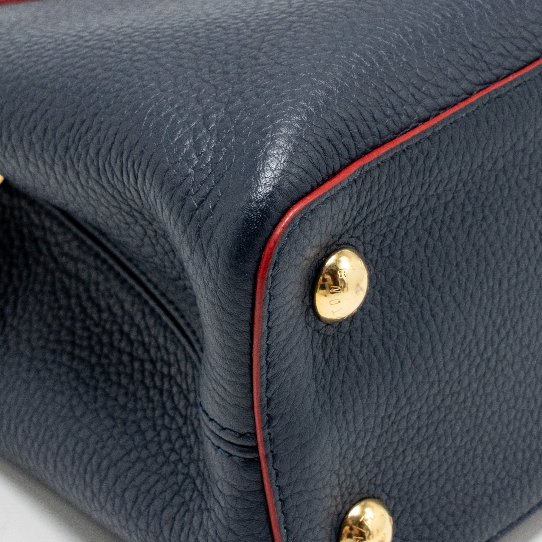 LOUIS VUITTON CAPUCINES PM TAURILLON LEATHER MARINE BLUE GHW