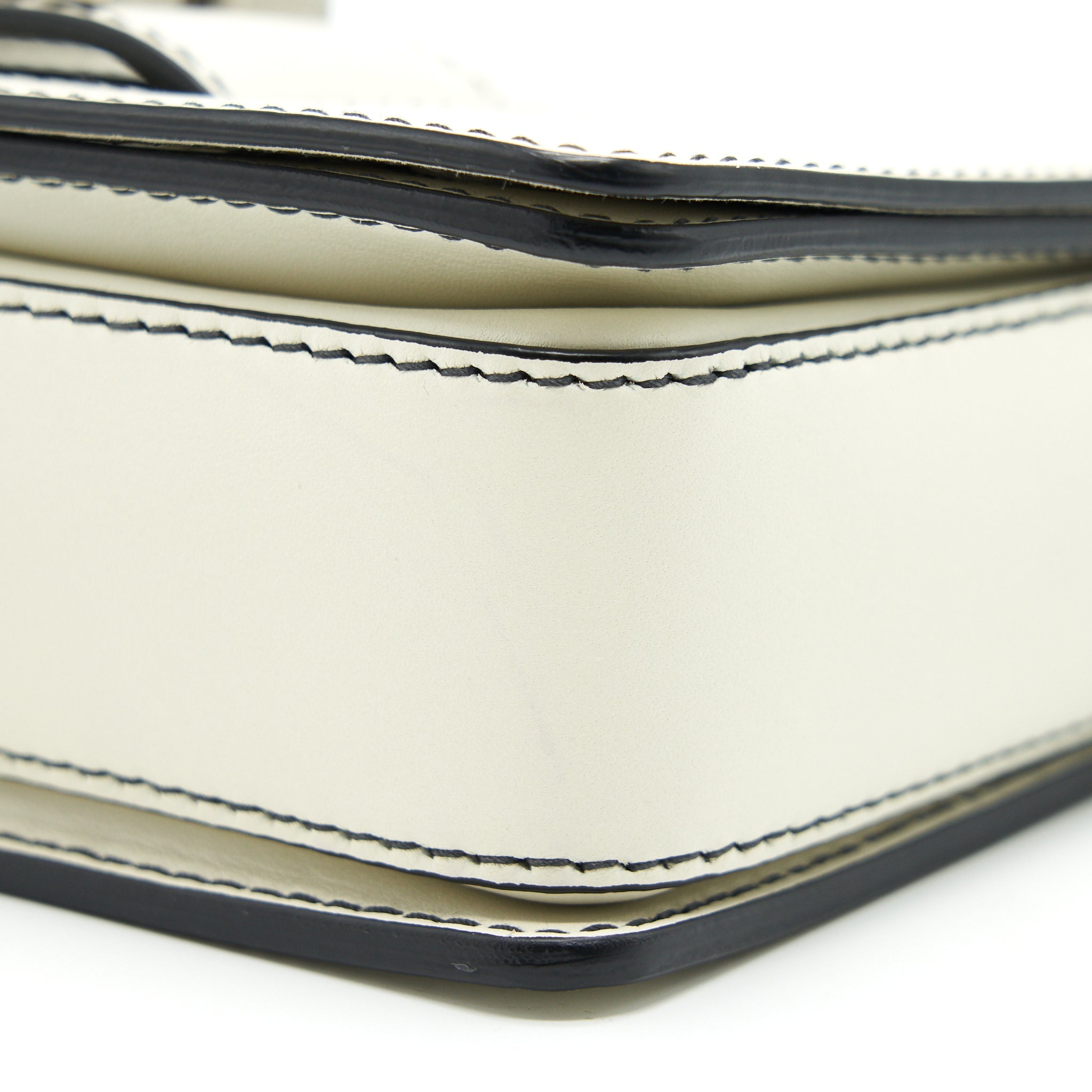 DIOR MEDIUM DIOR EVOLUTION BAG WHITE WITH SHW