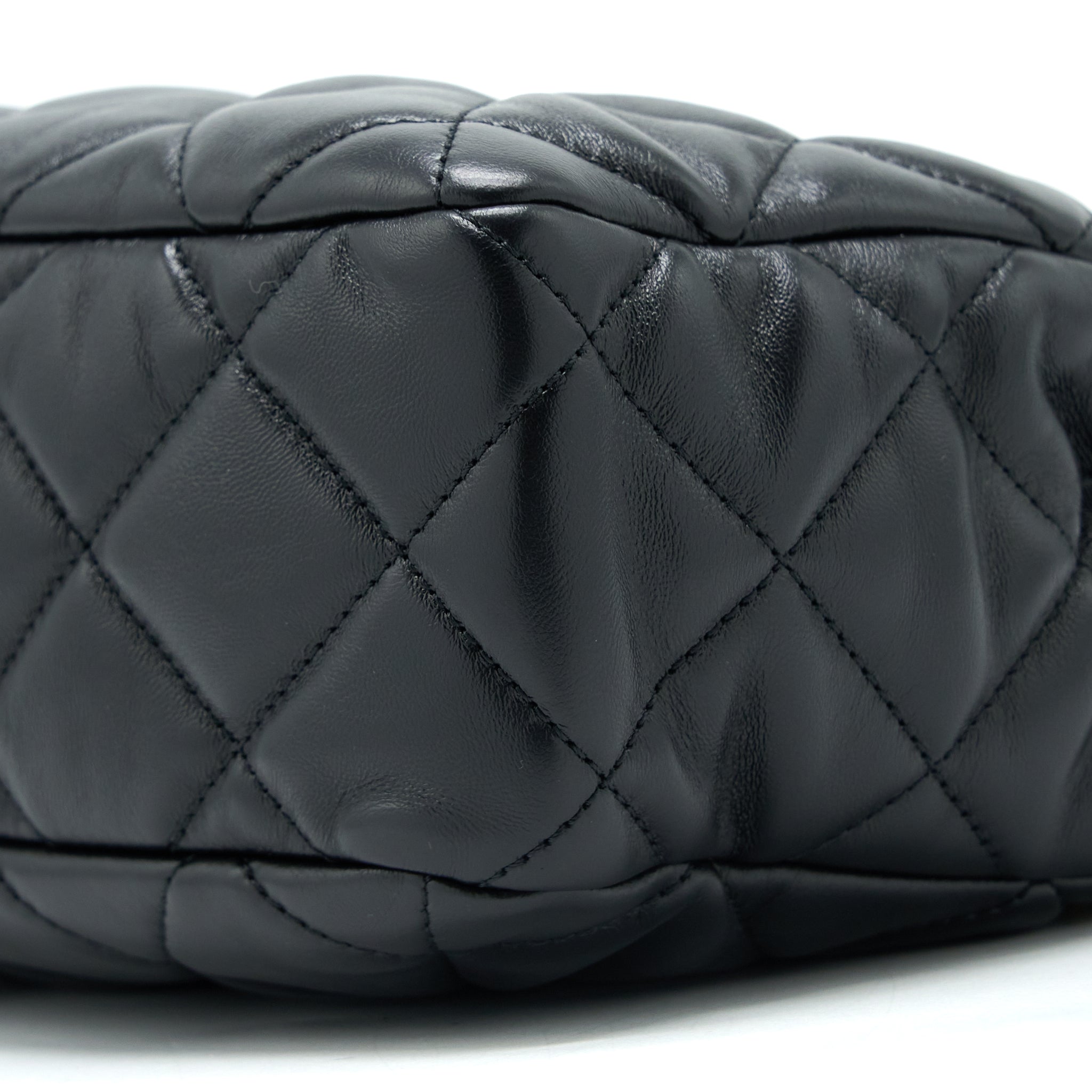 CHANEL SEASONAL TOTE BAG LAMBSKIN BLACK BRUSHED GHW(MICROCHIP)