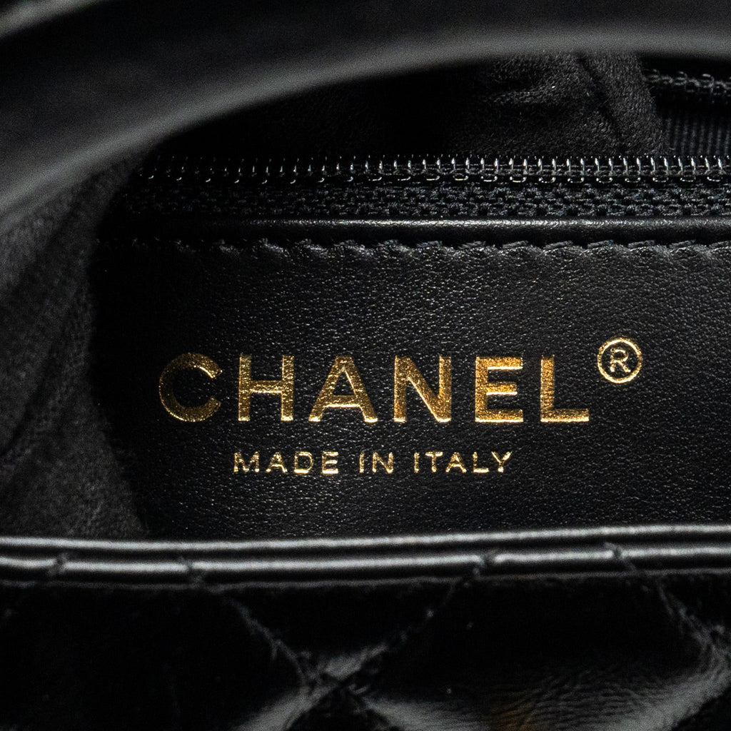 CHANEL 24A MINI SHOPPING TOTE/ MINI KELLY CALFSKIN BLACK GHW (MICROCHIP)