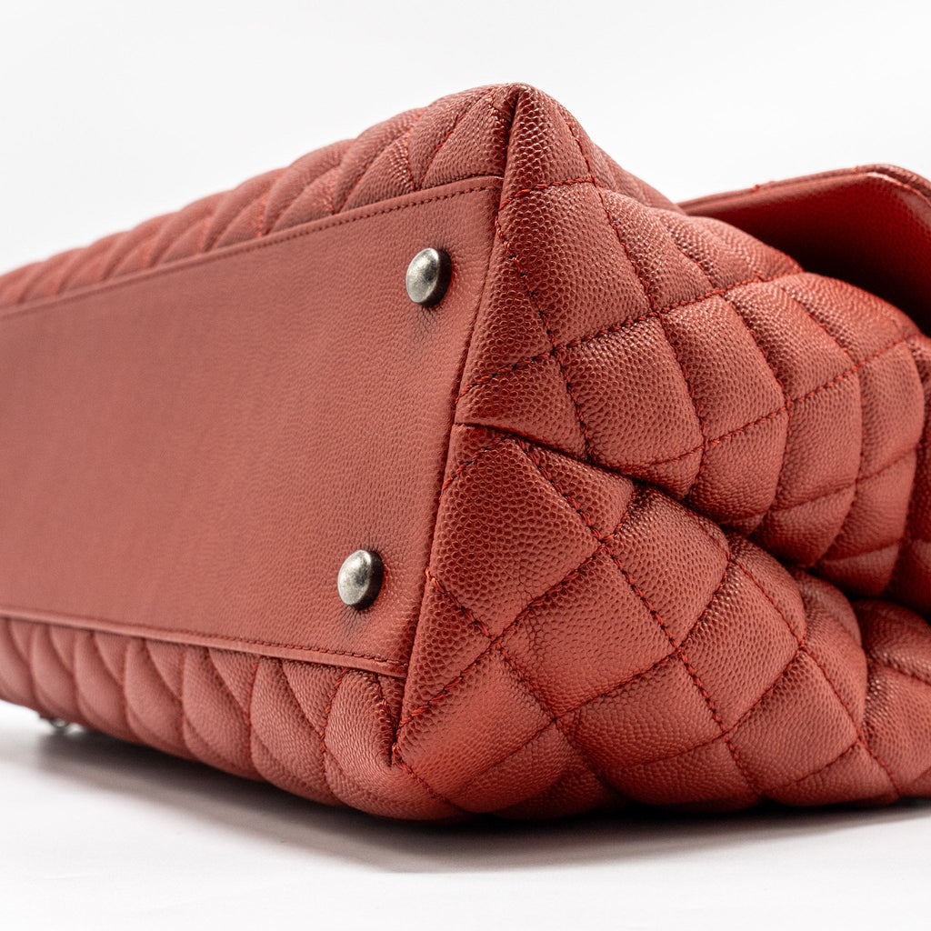 CHANEL LARGE COCO HANDLE CAVIAR DARK RED RUTHENIUM HARDWARE