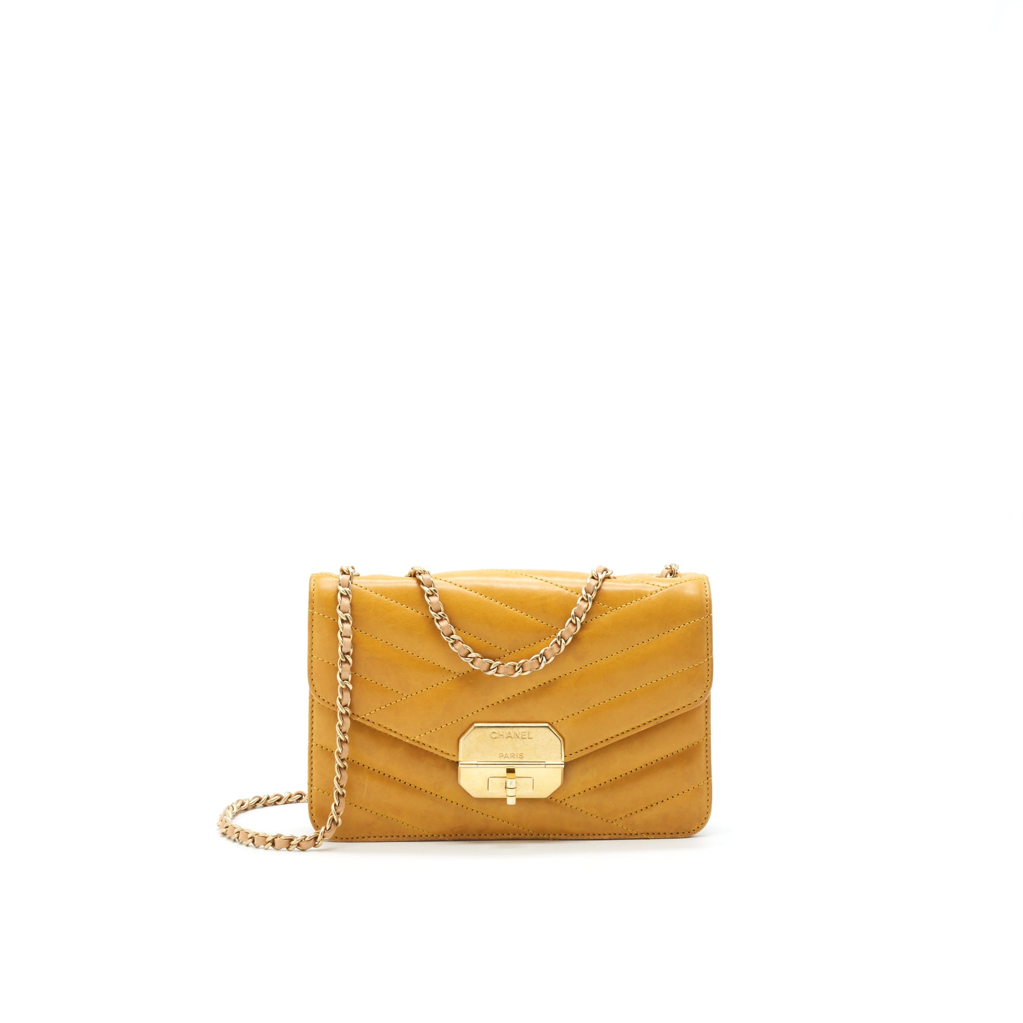 CHANEL CHEVRON ENVELOPE FLAP BAG WITH CHAIN IN YELLOW GHW