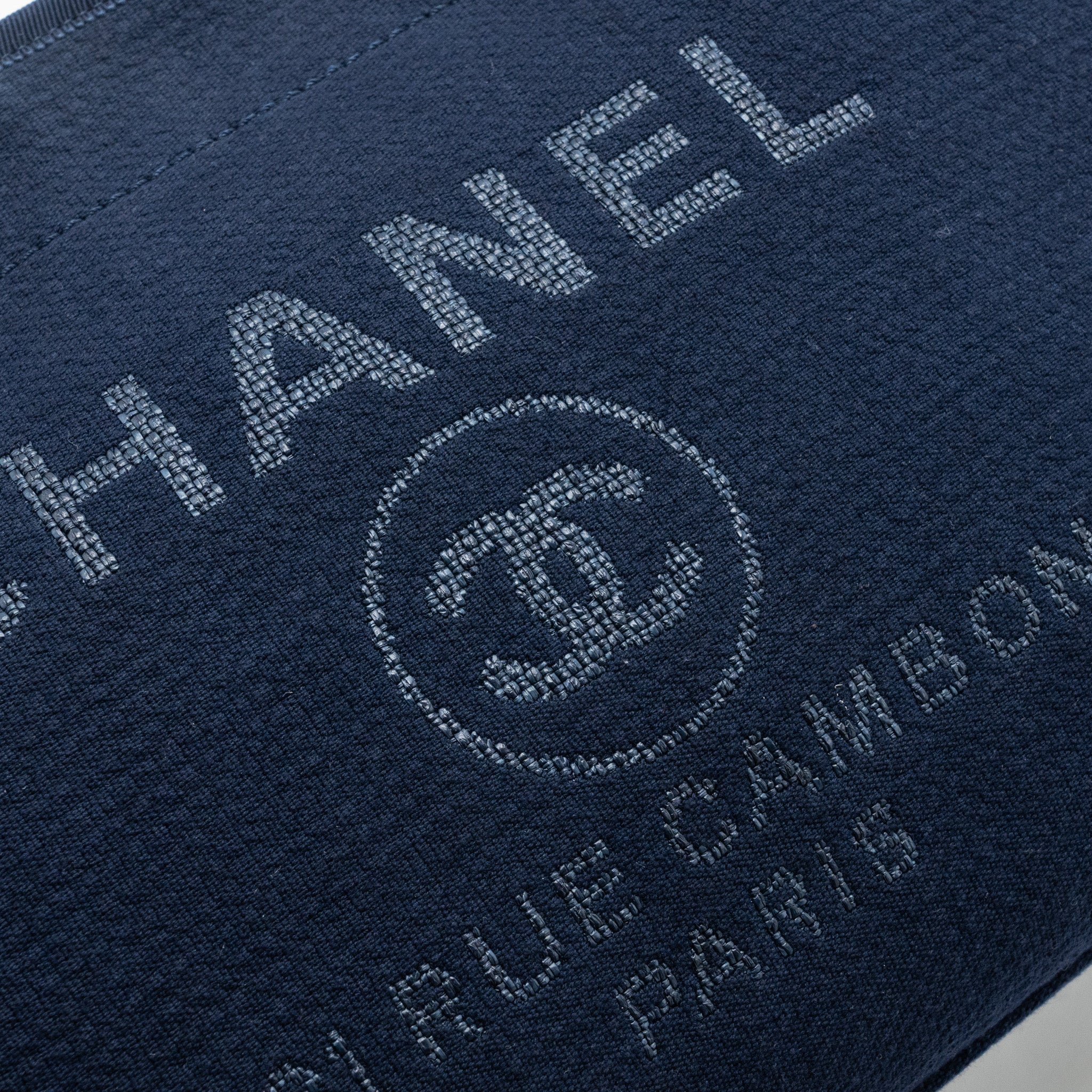 CHANEL DEAUVILLE TOTE BAG CANVAS NAVY SHW(MICROCHIP)