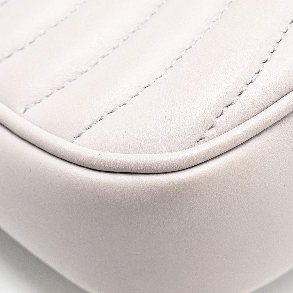 LOUIS VUITTON NEW WAVE MULTI POCHETTE CALFSKIN BRUME GHW