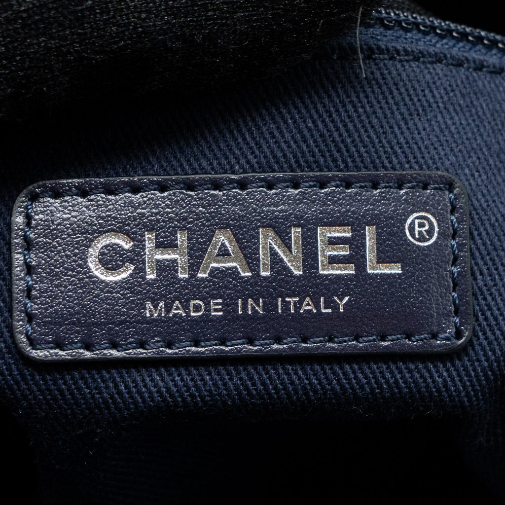 CHANEL DEAUVILLE TOTE BAG CANVAS NAVY SHW(MICROCHIP)