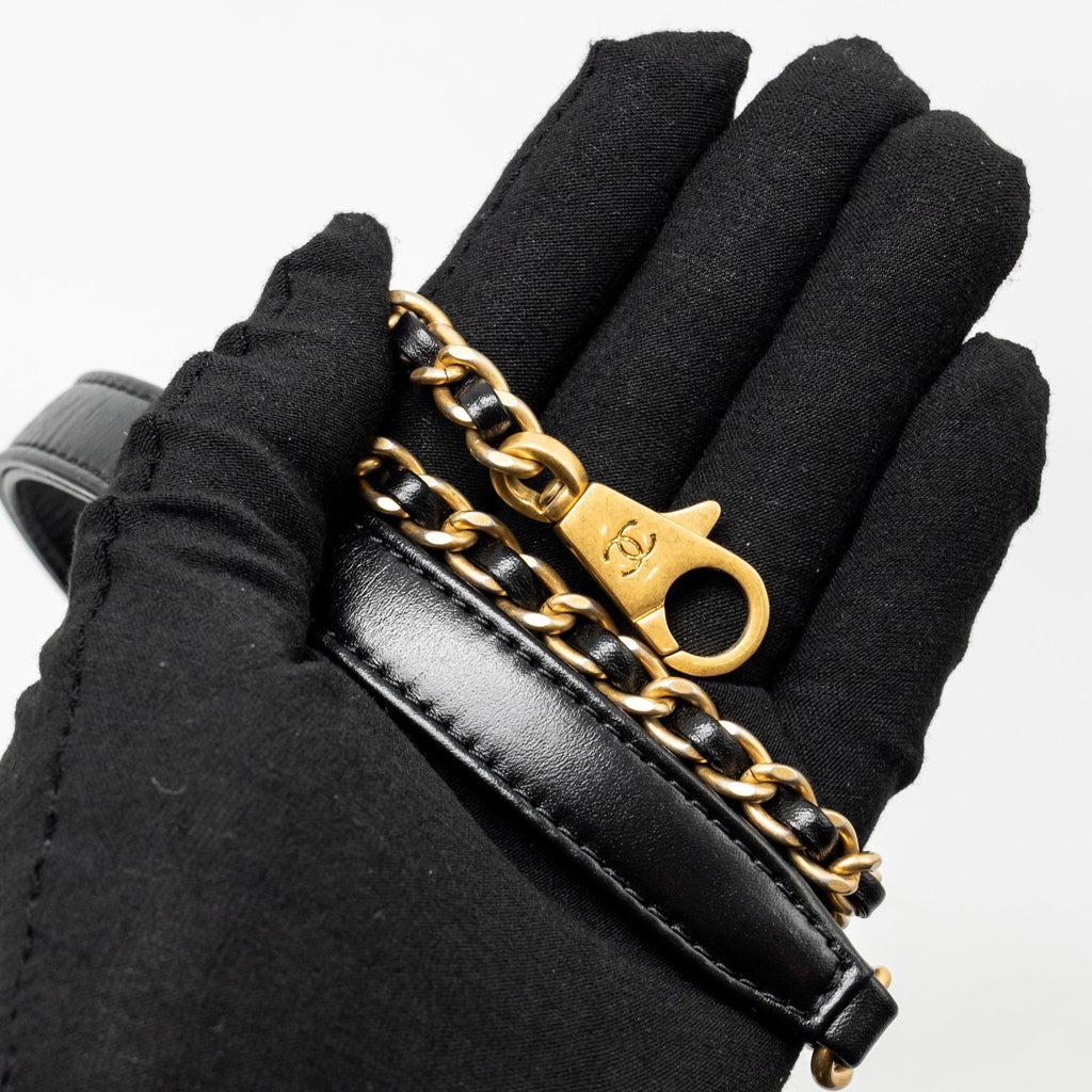 CHANEL DETAILED METAL HANDLE SMALL COCO HANDLE FLAP BAG CALFSKIN BLACK GHW (MICROCHIP)