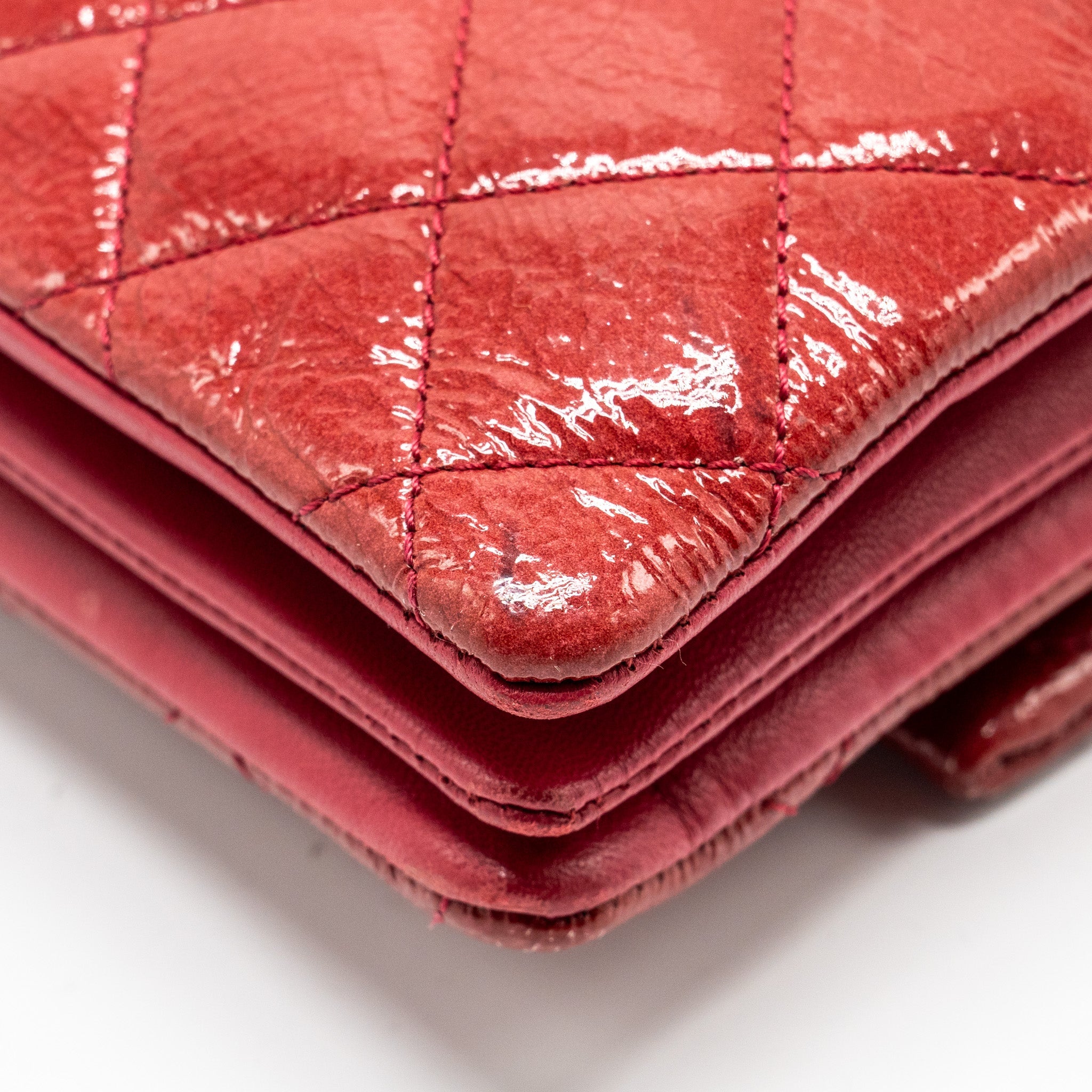 CHANEL SEASONAL FLAP BAG PATENT GOATSKIN/LAMBSKIN RED GHW