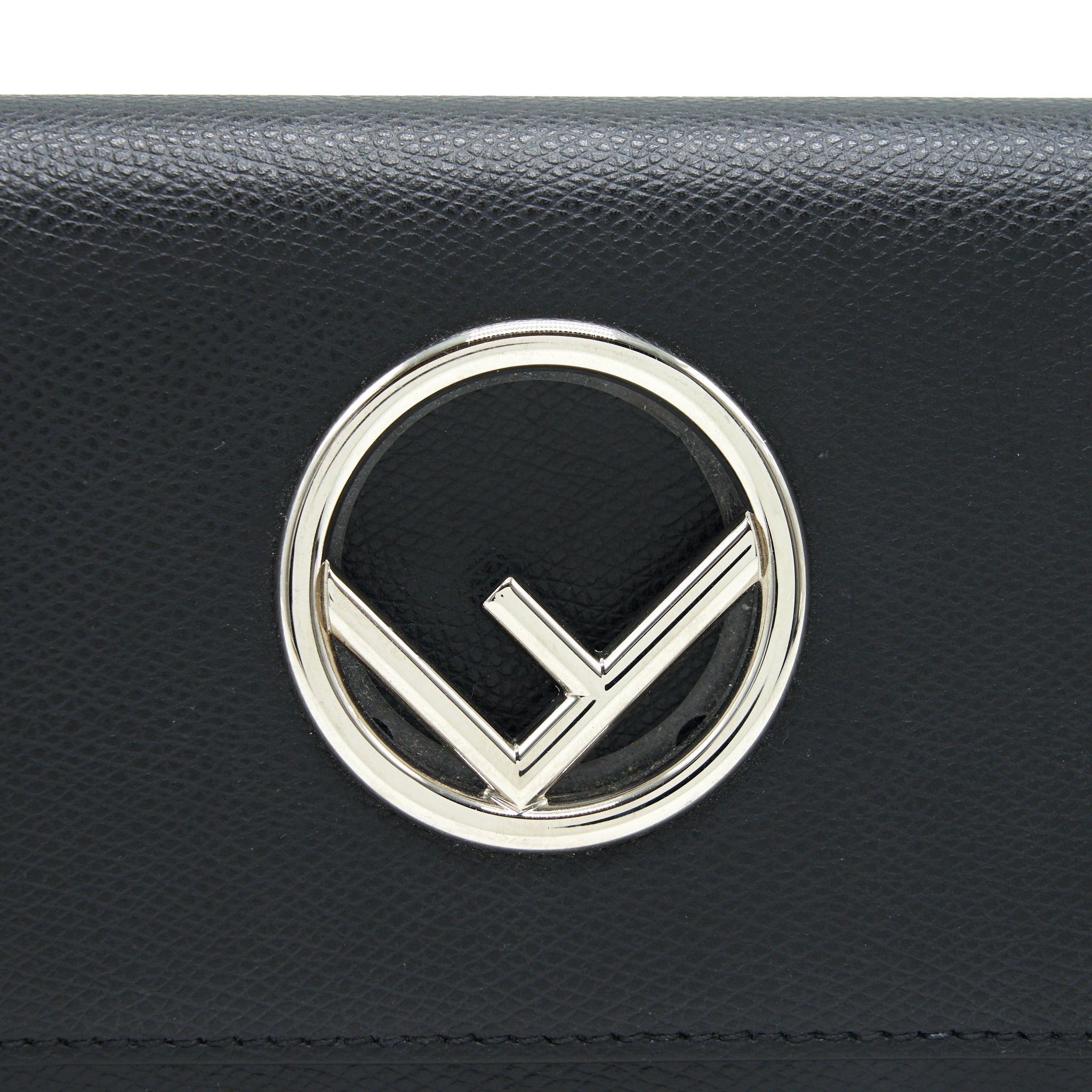 FENDI WALLET ON CHAIN BLACK SHW