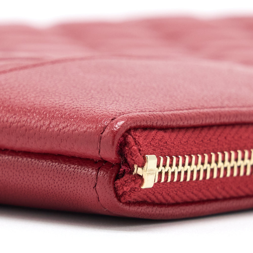 CHANEL CC LOGO QUILTED ZIP POUCH/CLUTCH CALFSKIN RED GHW