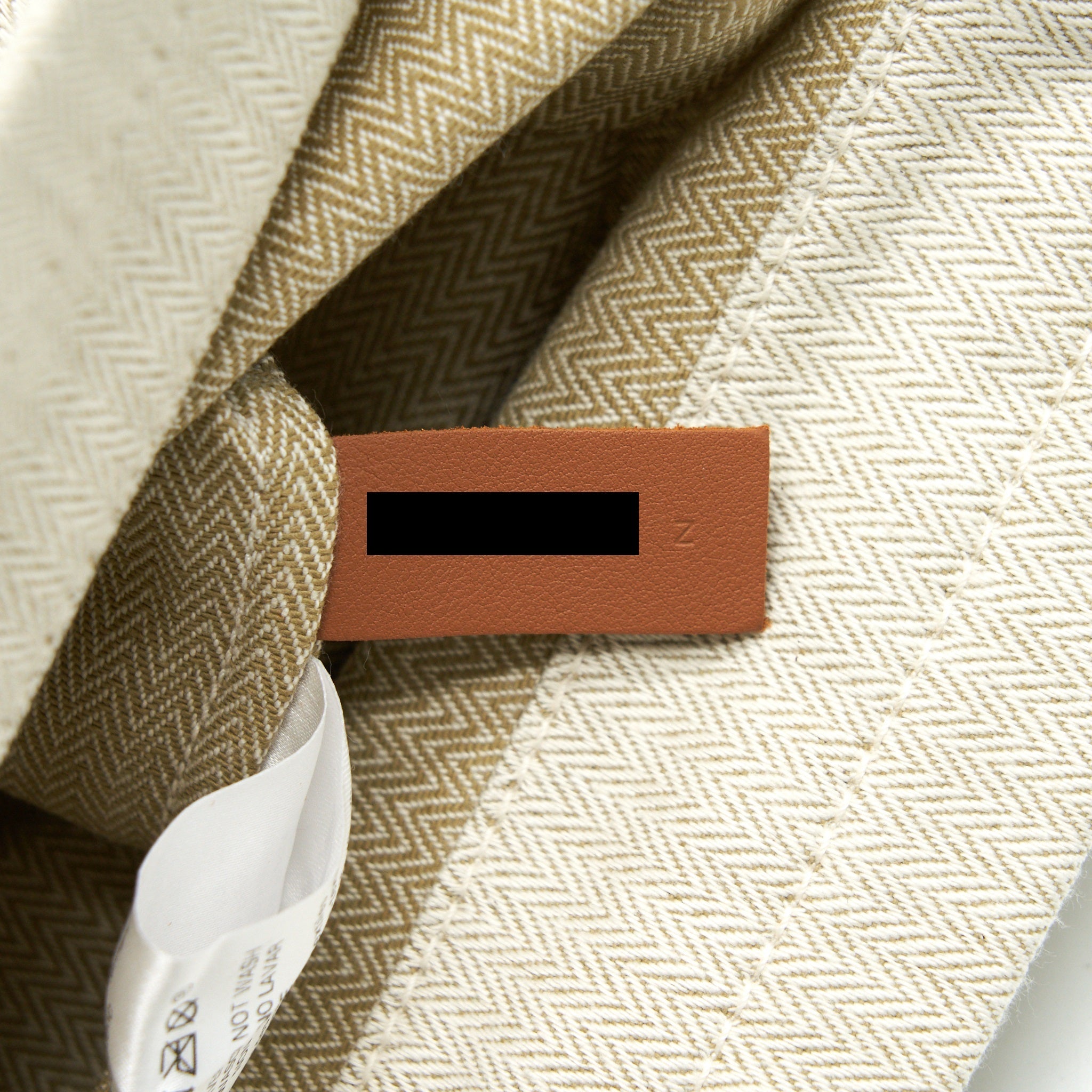 HERMES ALINE GROOMING BAG GOLD/ CRAIE