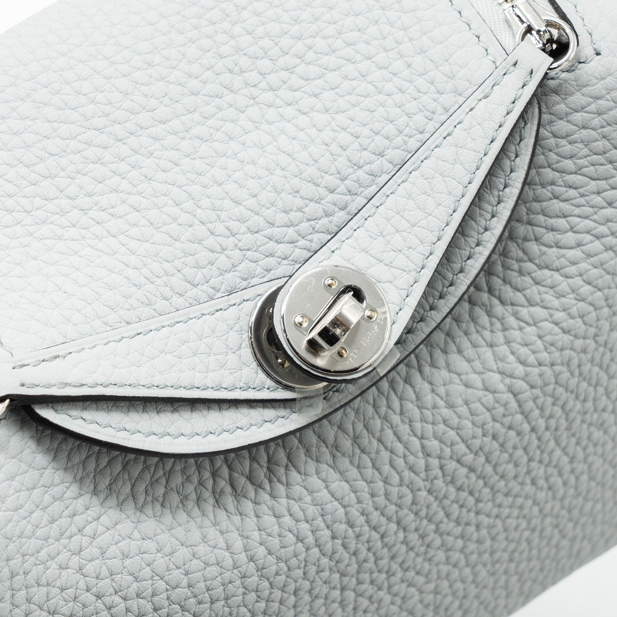 HERMES MINI LINDY CLEMENCE BLEU PALE SHW