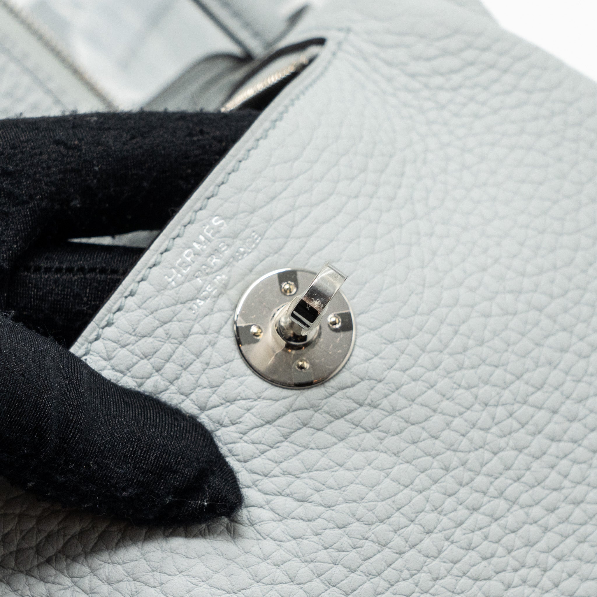 HERMES MINI LINDY CLEMENCE BLEU PALE SHW