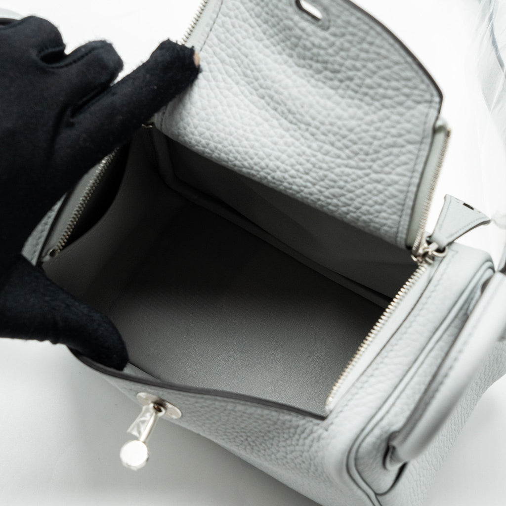HERMES MINI LINDY CLEMENCE BLEU PALE SHW