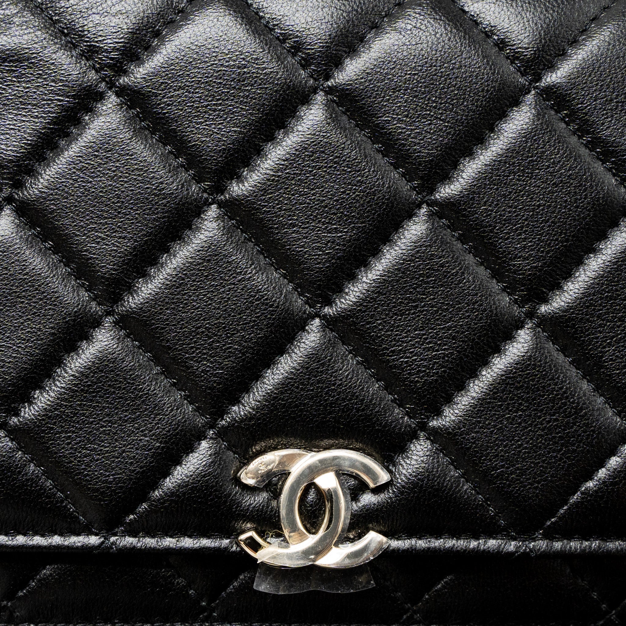 CHANEL LEATHER TOP HANDLE WALLET ON CHAIN LAMBSKIN BLACK LGHW (MICROCHIP)