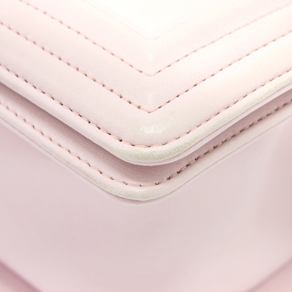 CHANEL CHEVRON SMALL BOY BAG LIMITED EDITION LAMBSKIN LIGHT PINK SHW