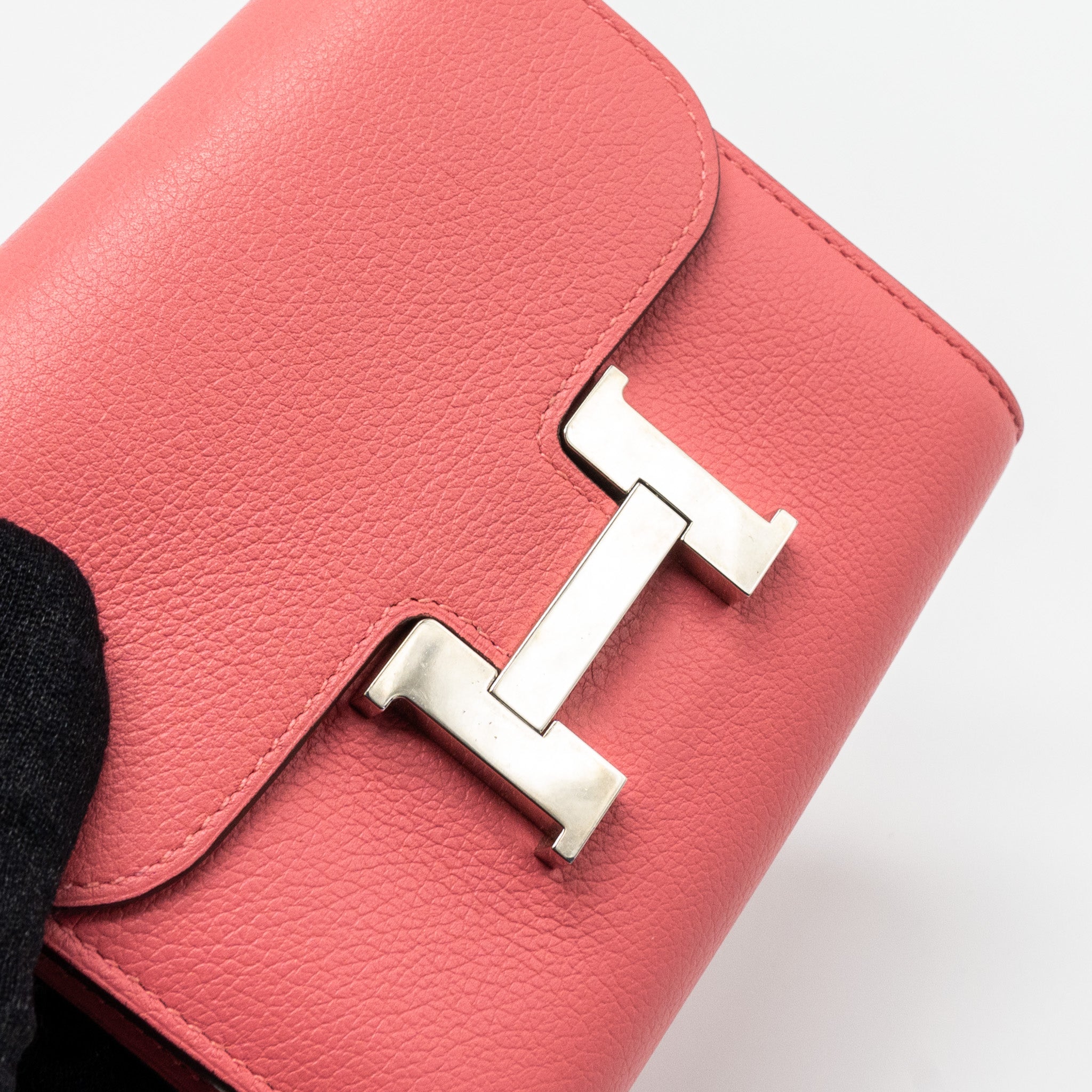 HERMES CONSTANCE COMPACT WALLET EVERCOLOR ROSE AZALEE SHW