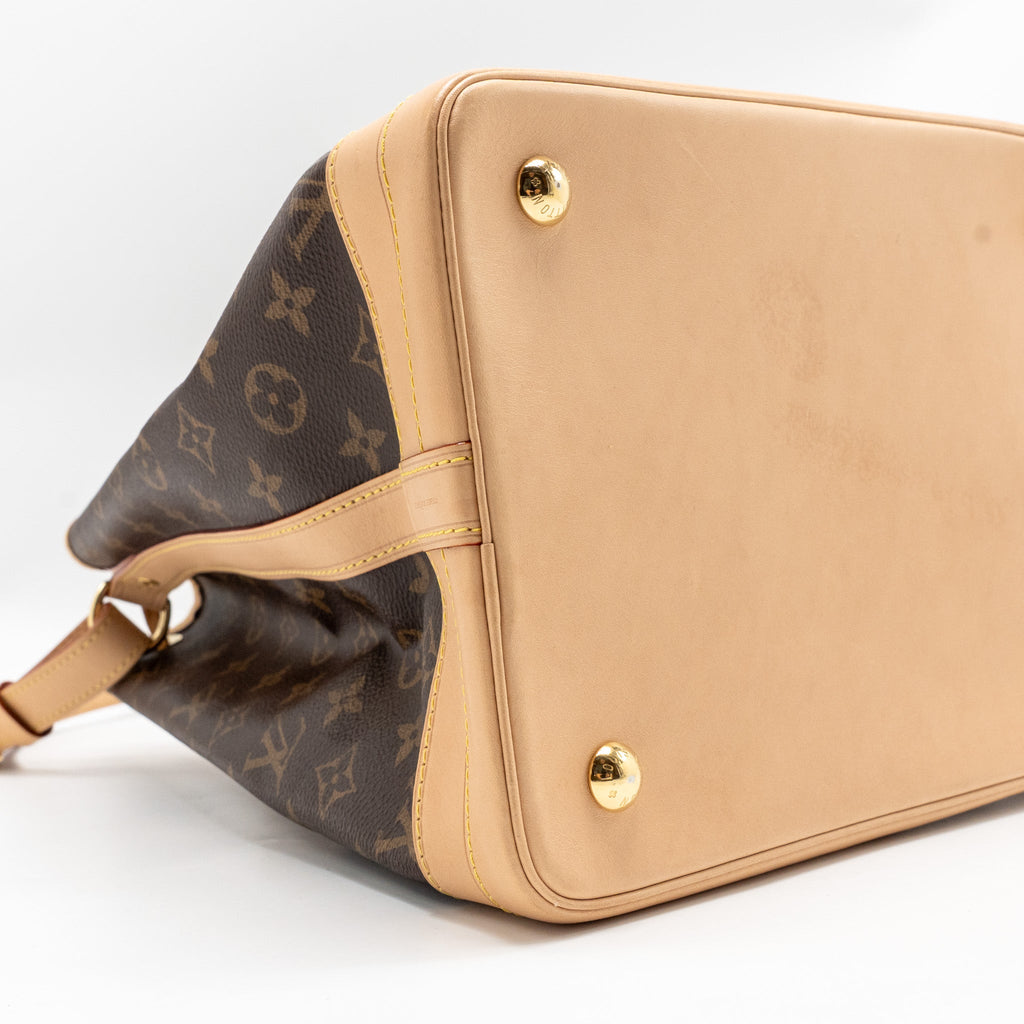 LOUIS VUITTON NOE BAG MONOGRAM CANVAS GHW