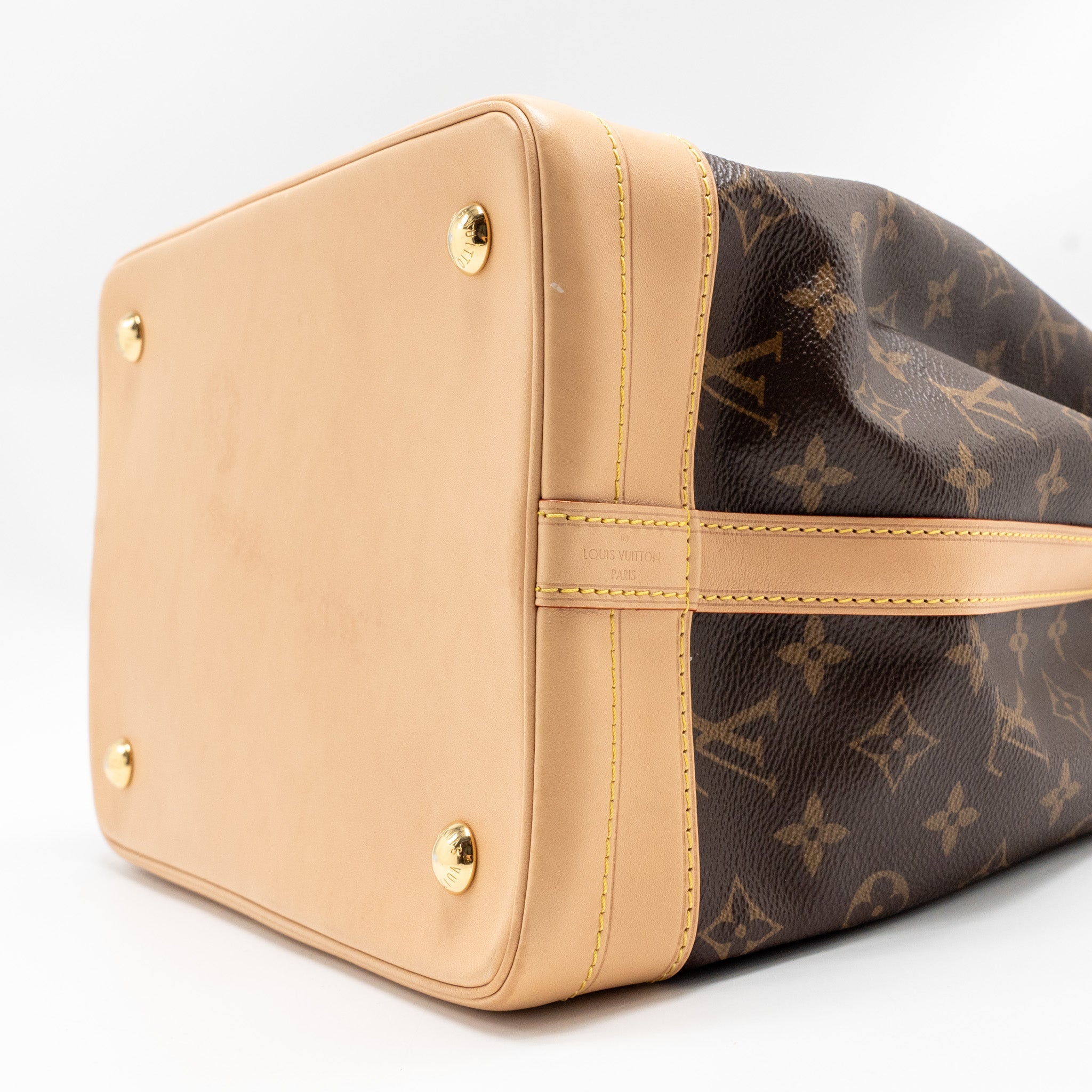 LOUIS VUITTON NOE BAG MONOGRAM CANVAS GHW
