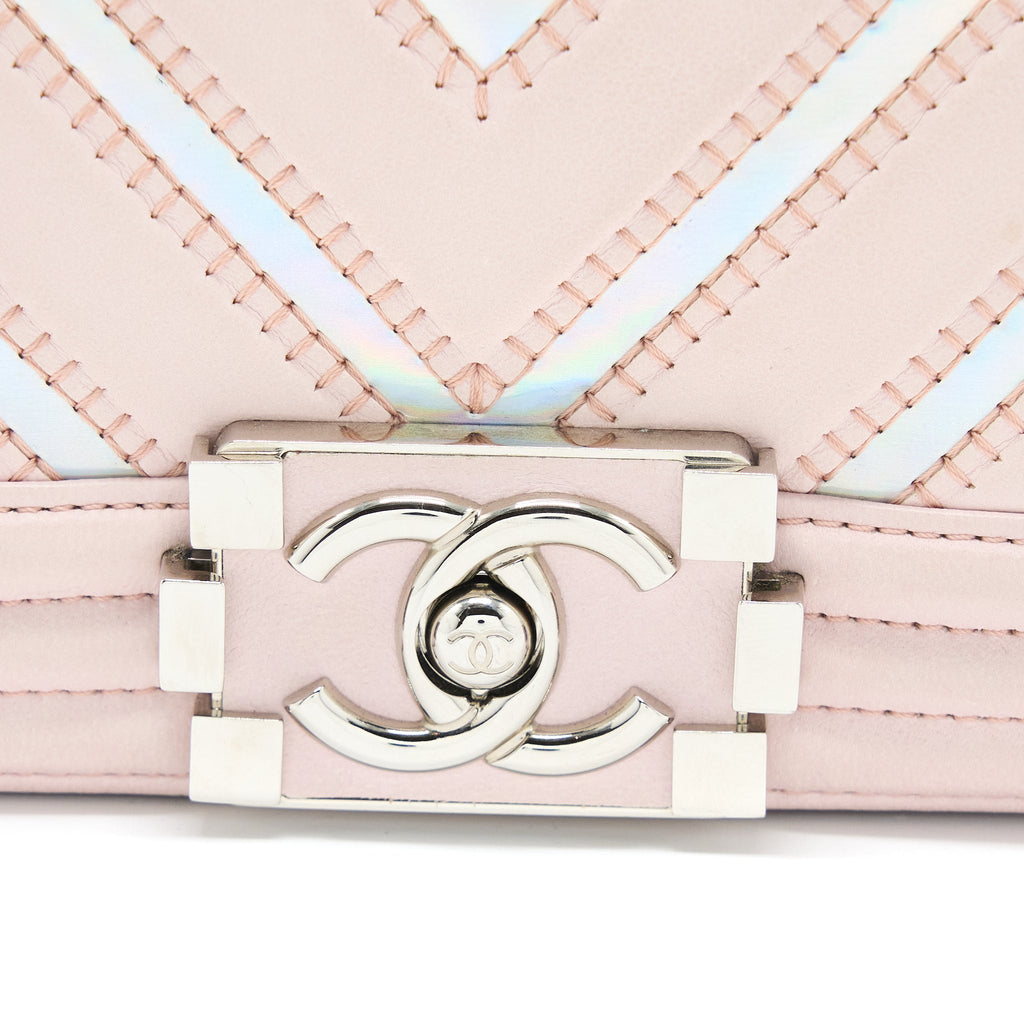CHANEL CHEVRON SMALL BOY BAG LIMITED EDITION LAMBSKIN LIGHT PINK SHW