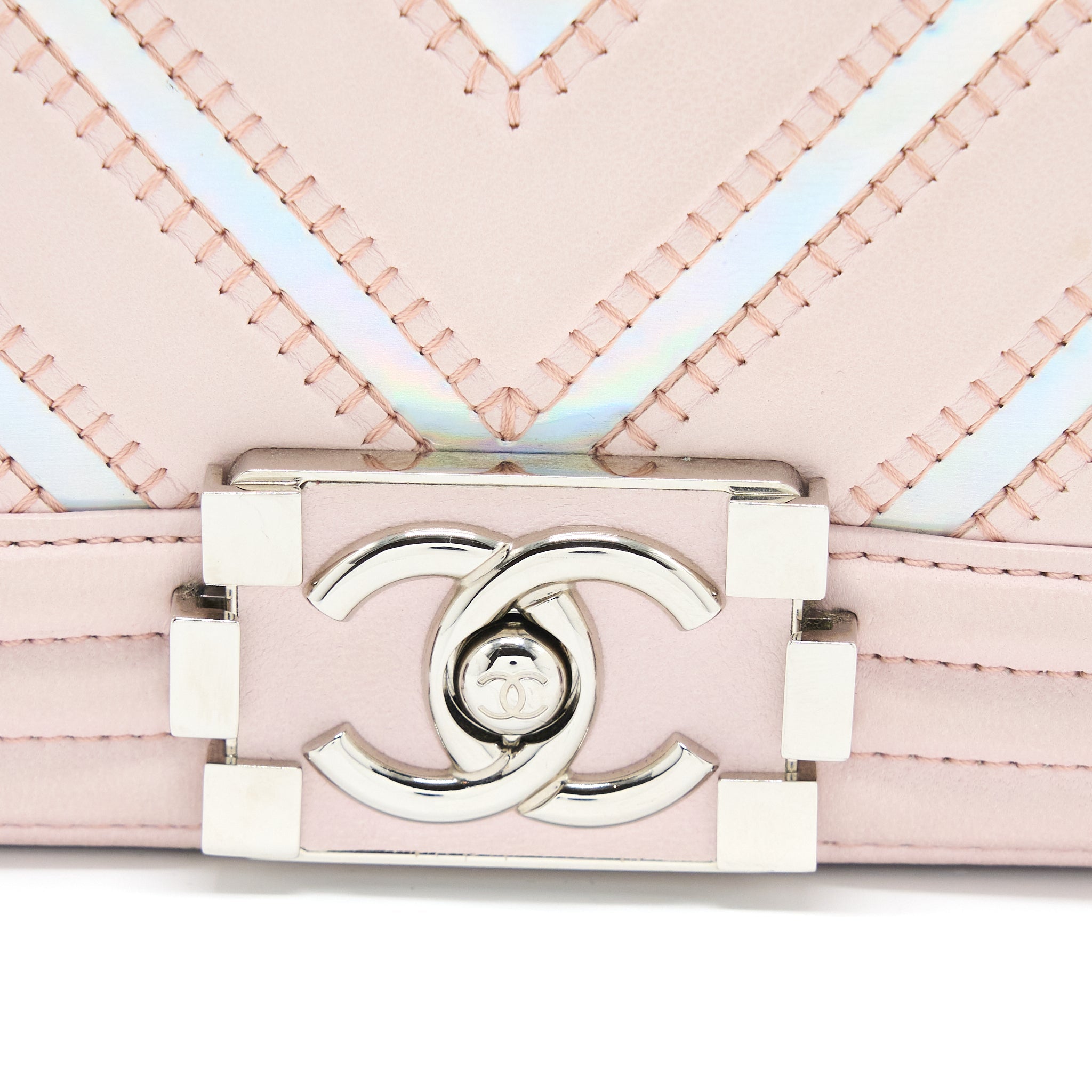 CHANEL CHEVRON SMALL BOY BAG LIMITED EDITION LAMBSKIN LIGHT PINK SHW