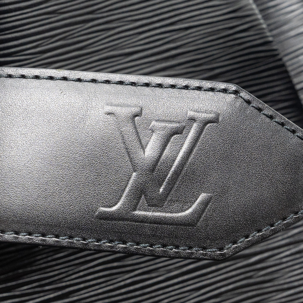 LOUIS VUITTON VINTAGE SAC SEAU BUCKET CROSSBODY BADGE EPI BLACK SHW