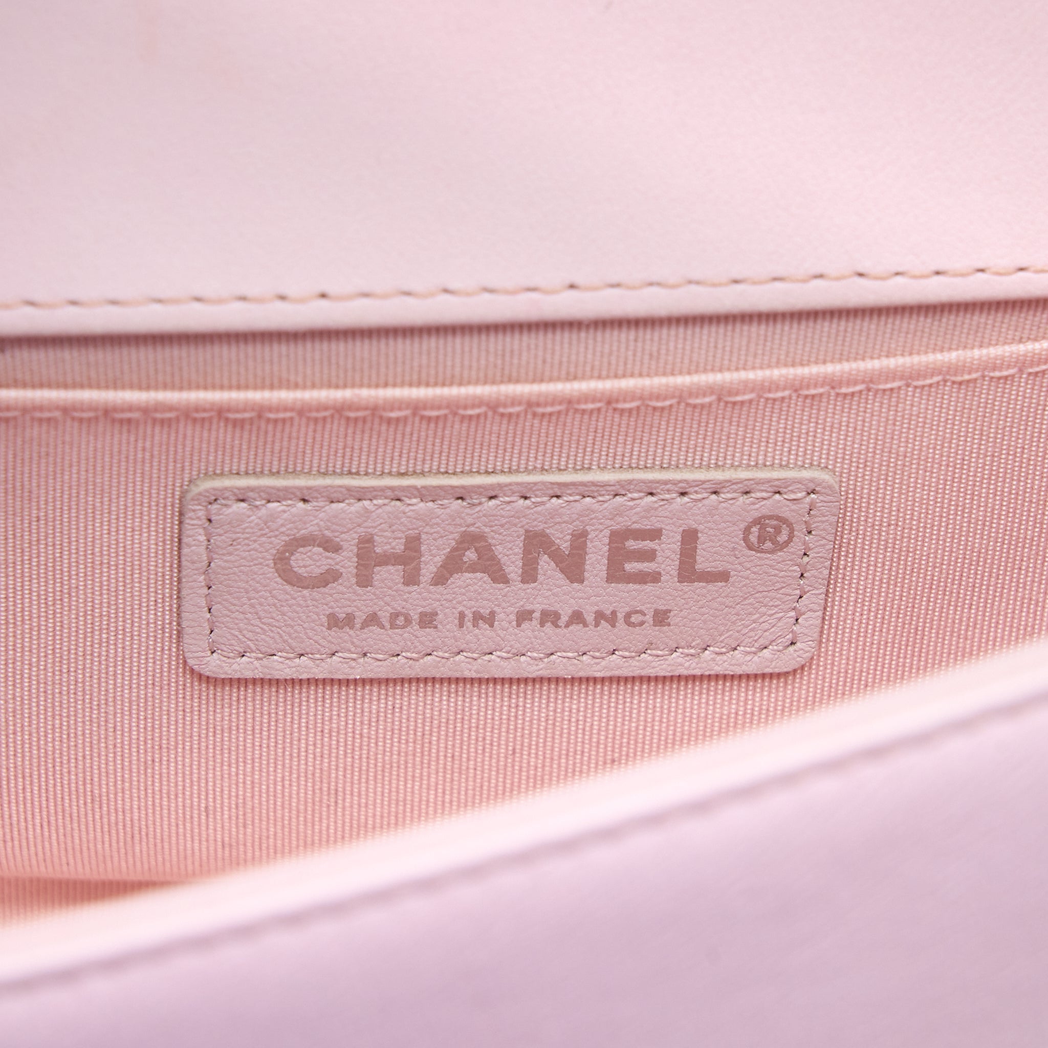 CHANEL CHEVRON SMALL BOY BAG LIMITED EDITION LAMBSKIN LIGHT PINK SHW