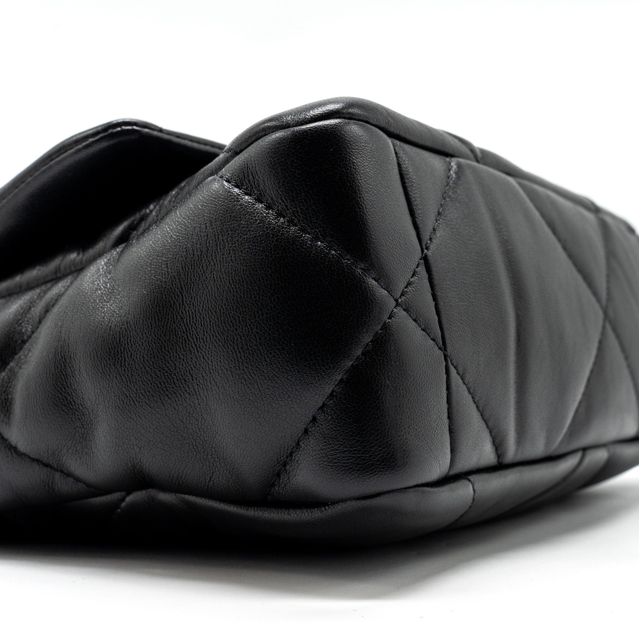 CHANEL SMALL 19 BAG LAMBSKIN BLACK MULTICOLOUR HARDWARE