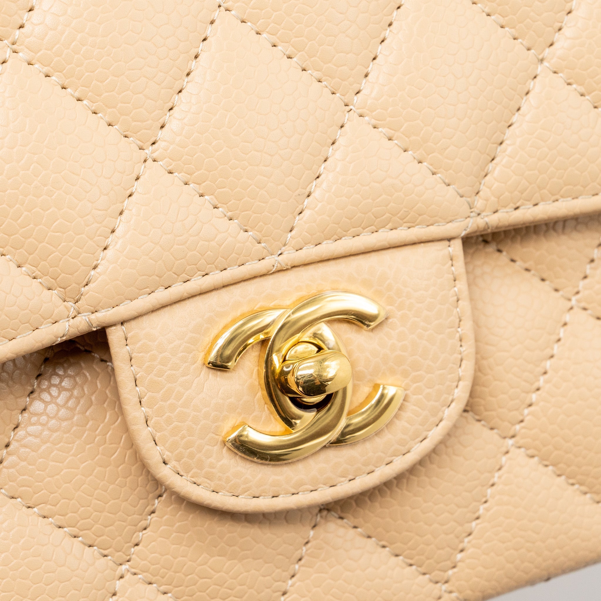 CHANEL MEDIUM CLASSIC DOUBLE FLAP BAG CAVIAR BEIGE GHW (MICROCHIP)