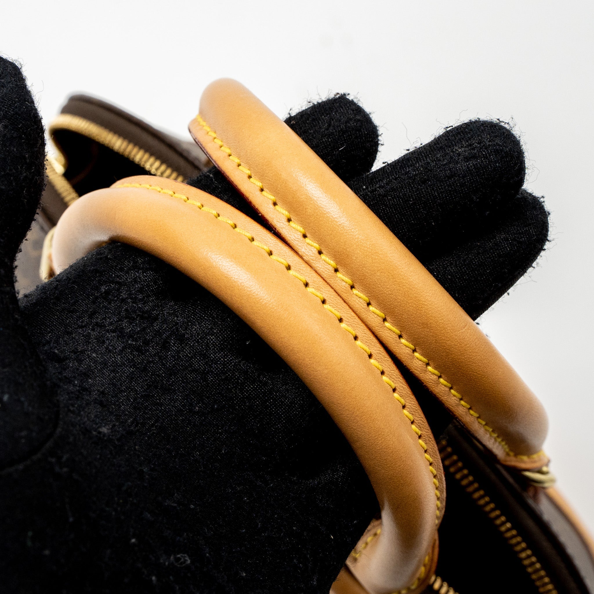 LOUIS VUITTON ALMA BB MONOGRAM CANVAS GHW (NEW VERISON)
