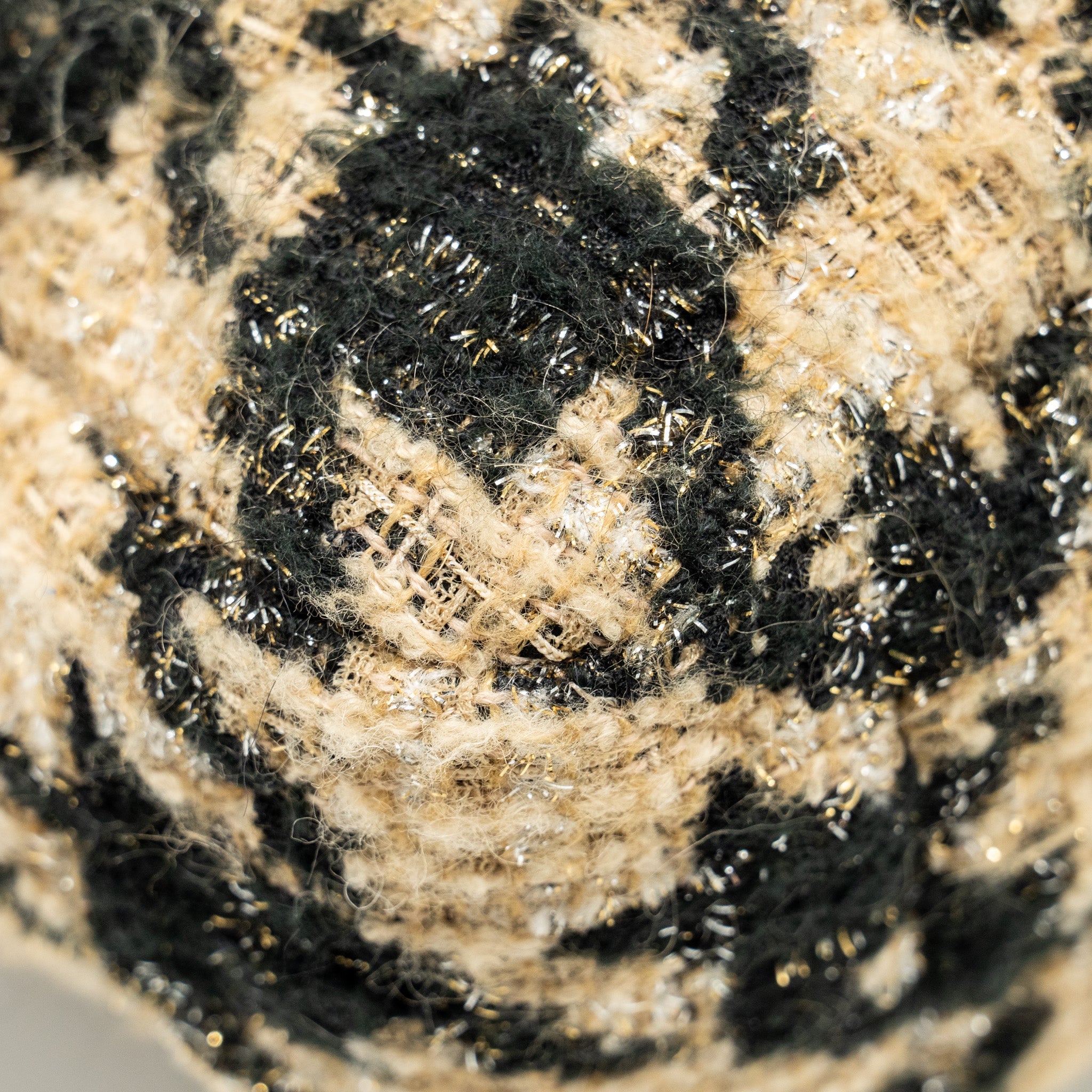 CHANEL MAXI 19 BAG TWEED BEIGE/BLACK MULTICOLOUR HARDWARE