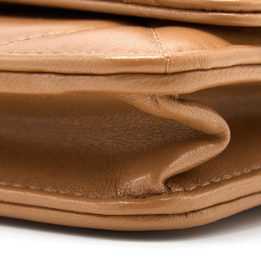 CHANEL 19 WALLET ON CHAIN LAMBSKIN CARAMEL MULTICOLOUR HARDWARE (MICROCHIP)