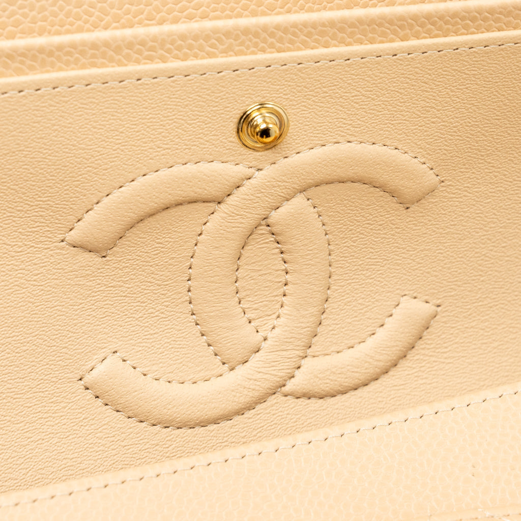 CHANEL MEDIUM CLASSIC DOUBLE FLAP BAG CAVIAR BEIGE GHW (MICROCHIP)