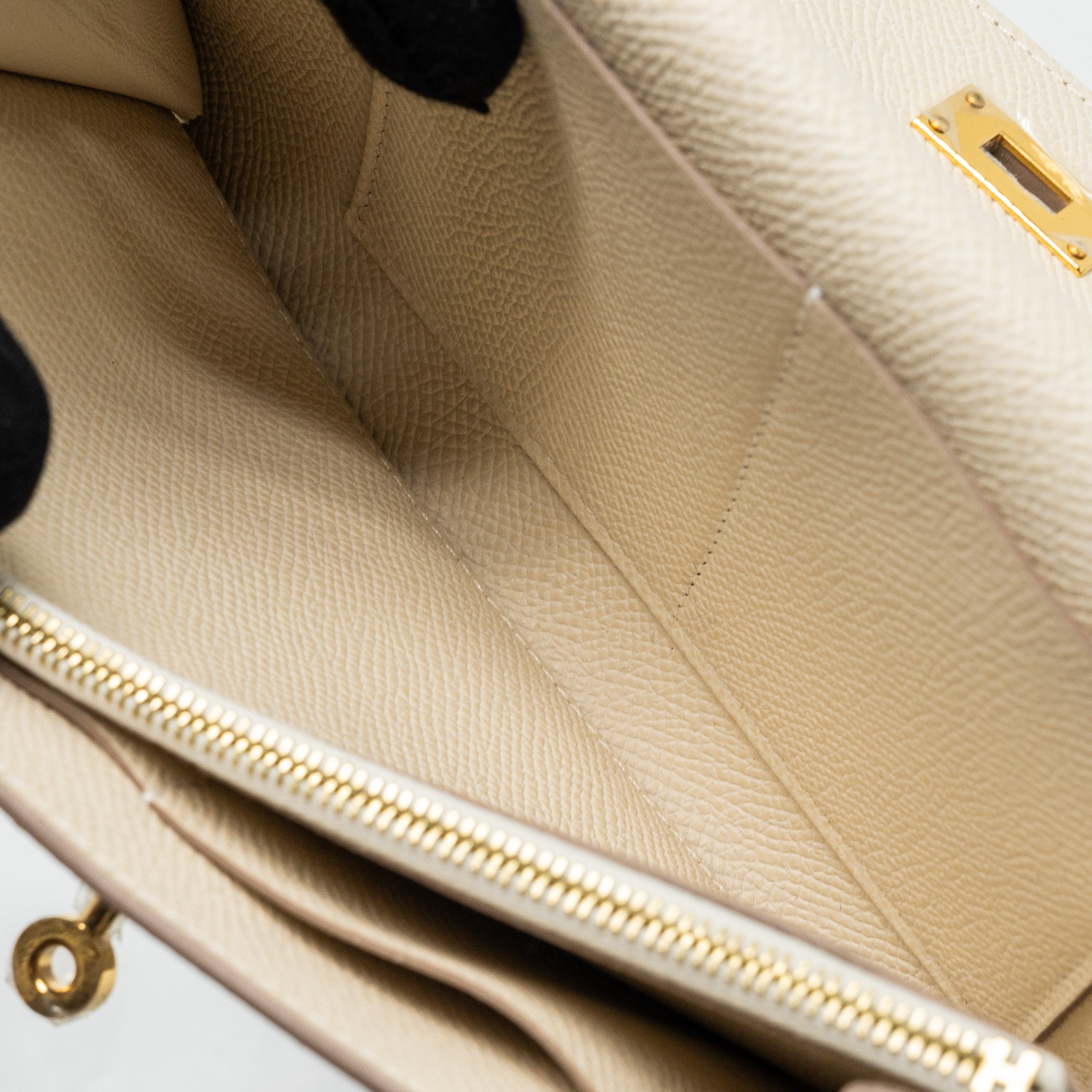 HERMES CLASSIC KELLY TO GO EPSOM CRAIE GHW