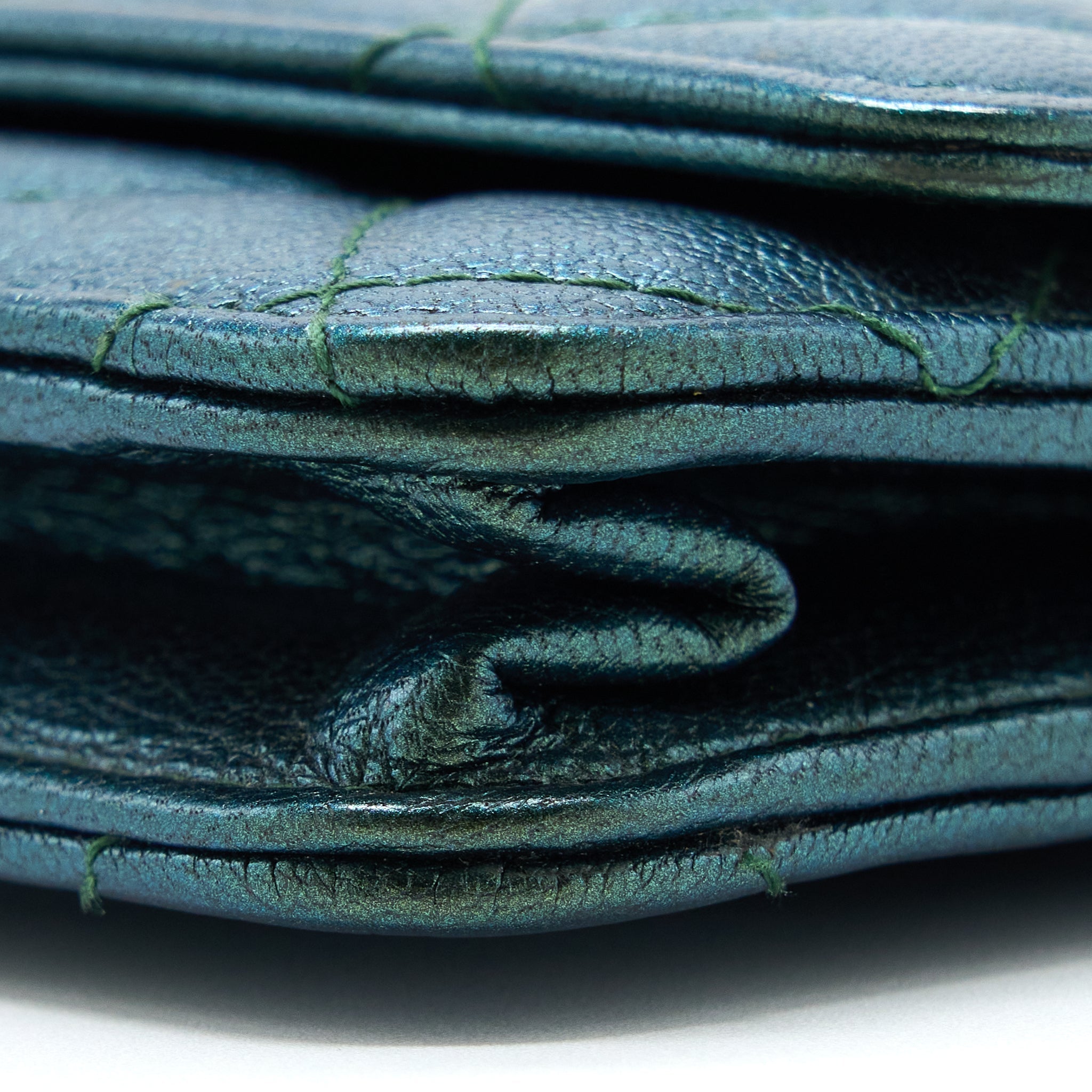 CHANEL CLASSIC WALLET ON CHAIN GOATSKIN IRIDESCENT GREEN RAINBOW HARDWARE