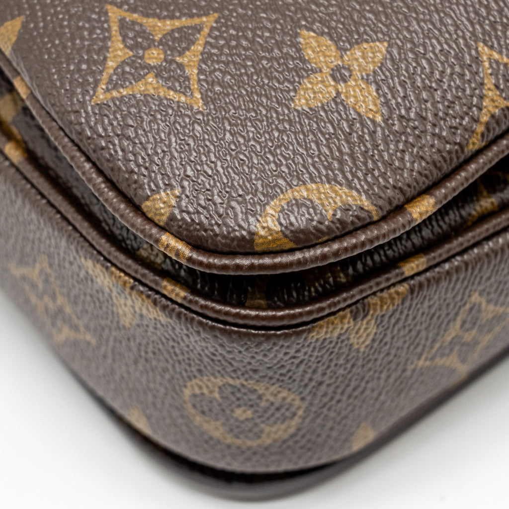 LOUIS VUITTON POCHETTE METIS MONOGRAM CANVAS GHW