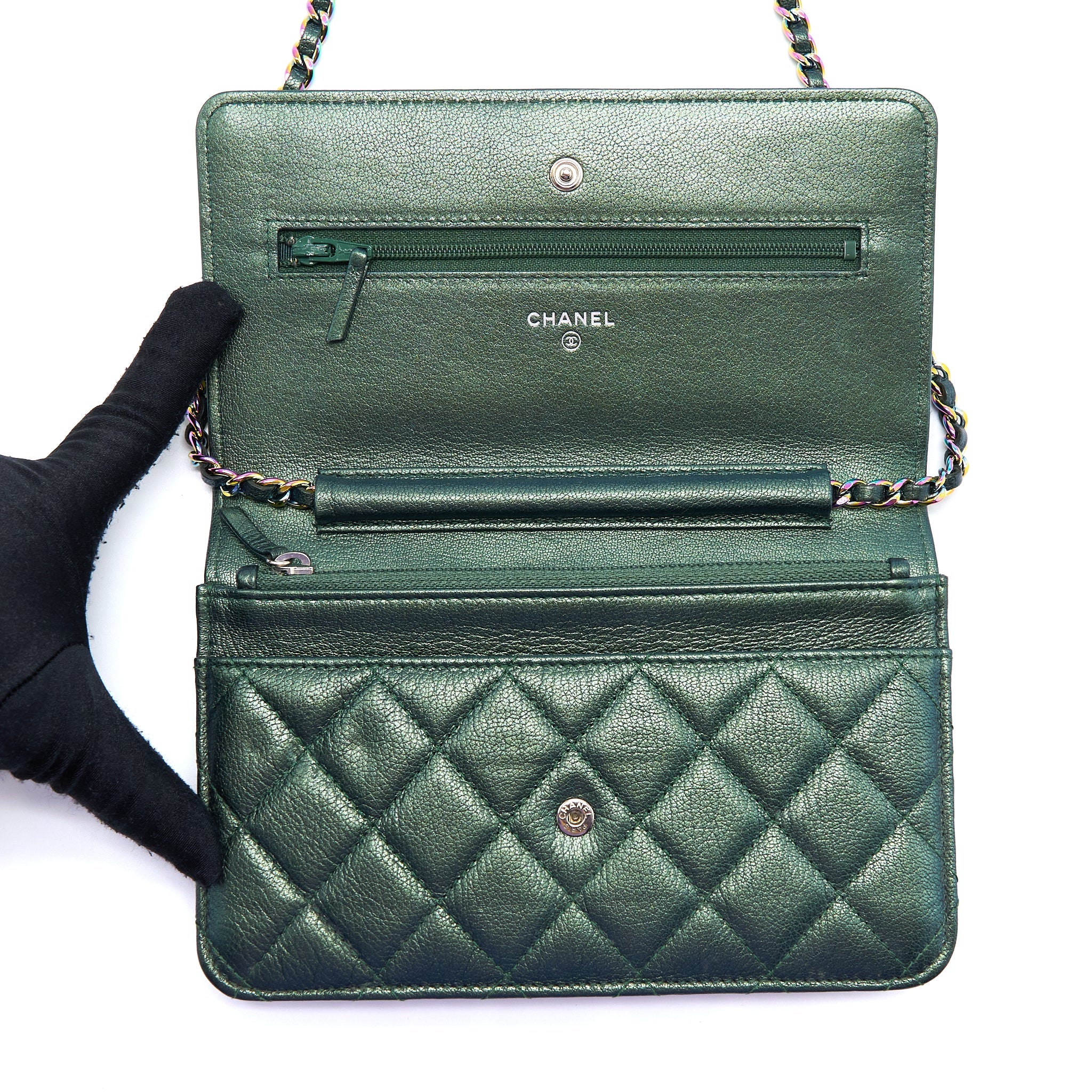 CHANEL CLASSIC WALLET ON CHAIN GOATSKIN IRIDESCENT GREEN RAINBOW HARDWARE