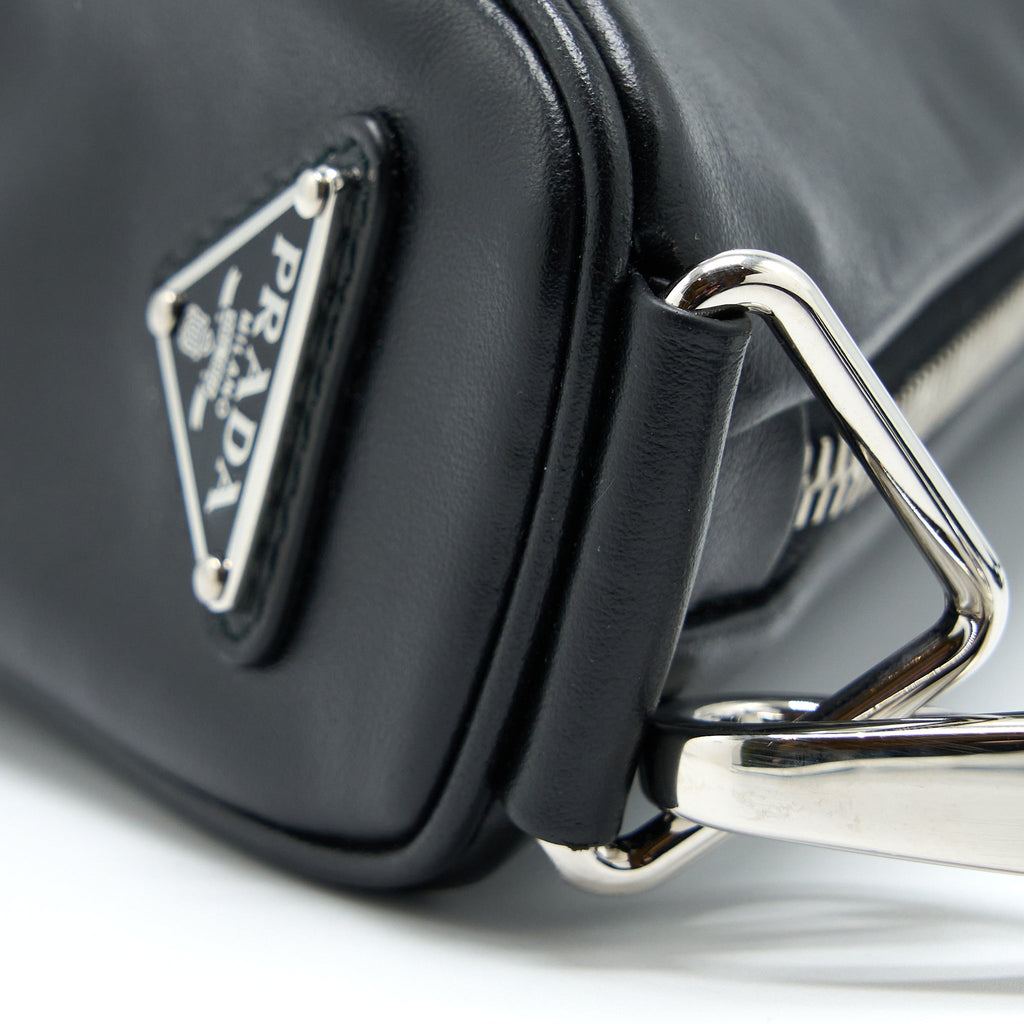 PRADA TRIANGLE SHOULDER BAG LEATHER BLACK SHW