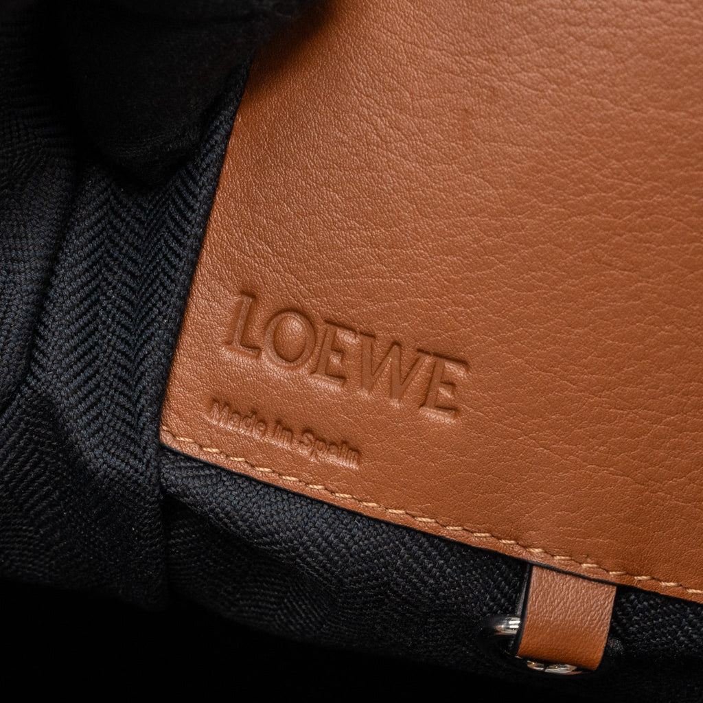 LOEWE SMALL HAMMOCK BAG CALFSKIN CARAMEL SHW