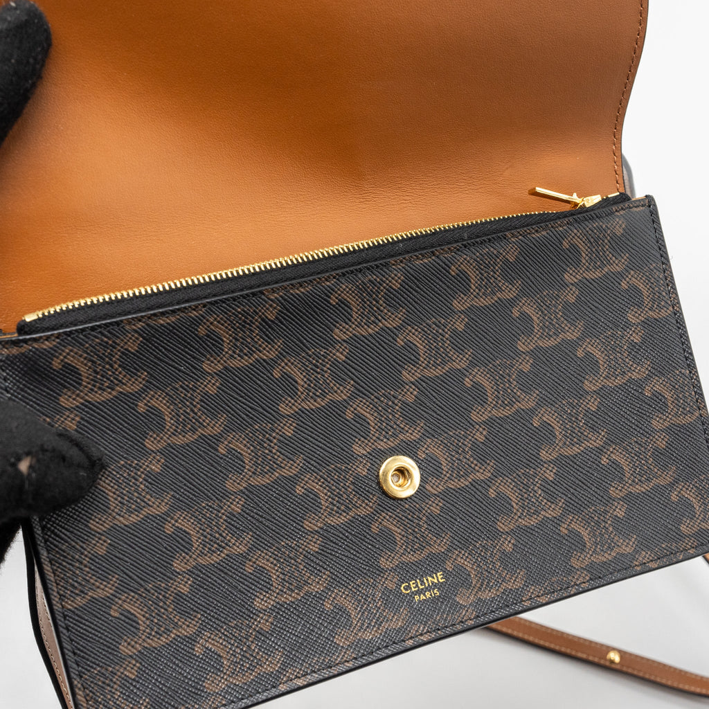 CELINE WALLET ON STRAP TRIOMPHE CANVAS / LEATHER TAN GHW