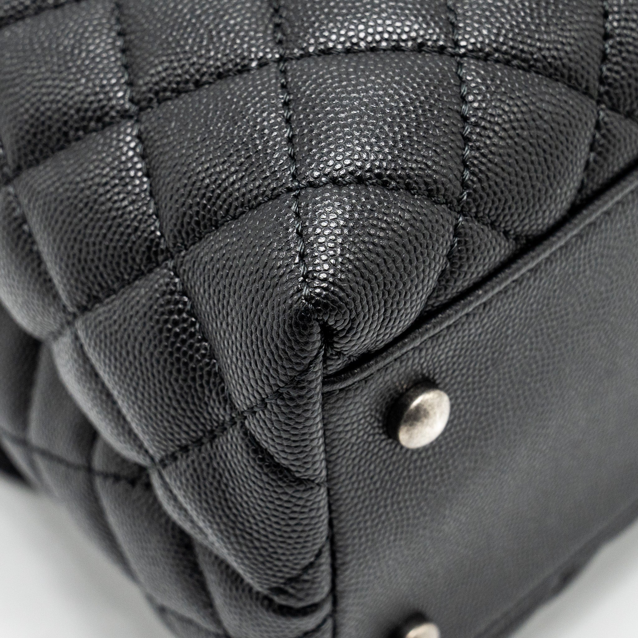 CHANEL LARGE COCO HANDLE CAVIAR BLACK RUTHENIUM HARDWARE