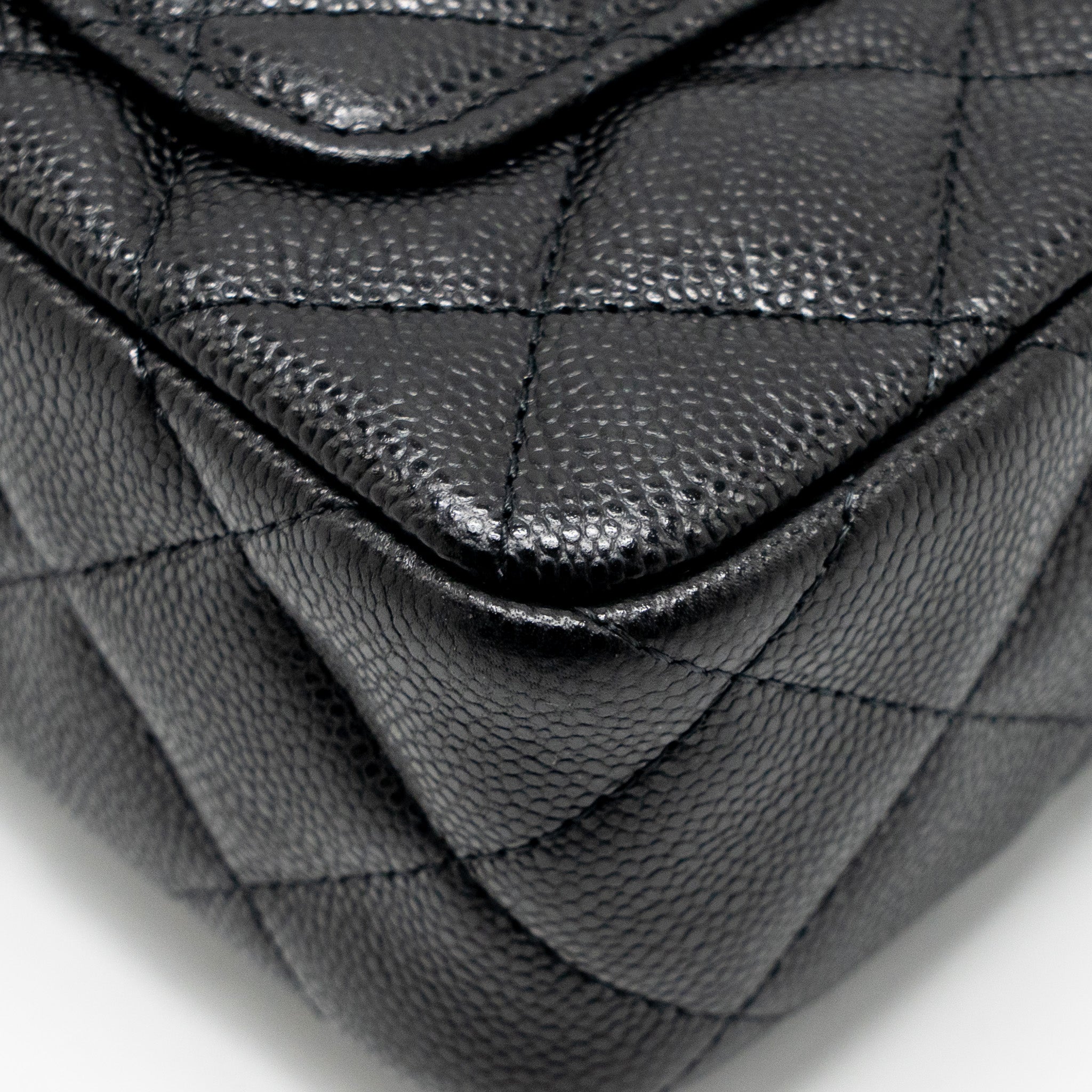 CHANEL CLUTCH BAG WITH CHAIN CAVIAR BLACK LGHW (MICROCHIP)