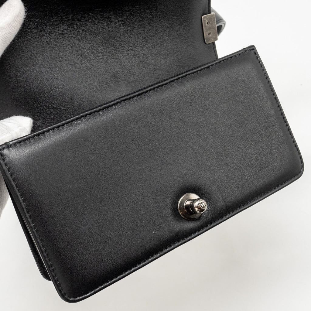 CHANEL SMALL BOY BAG LAMBSKIN BLACK RUTHENIUM SHW