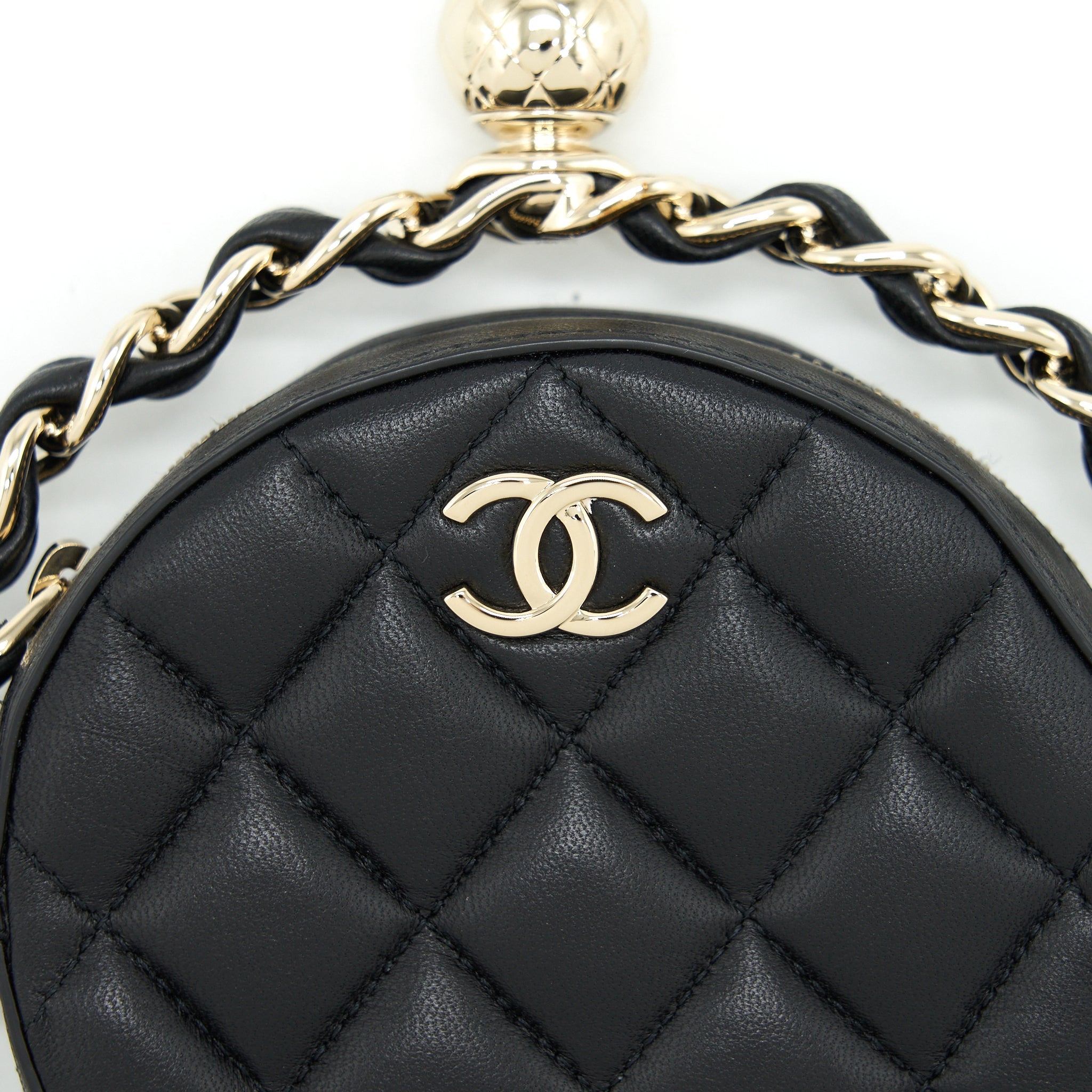 CHANEL ROUND CLUTCH WITH CHAIN LAMBSKIN BLACK LGHW