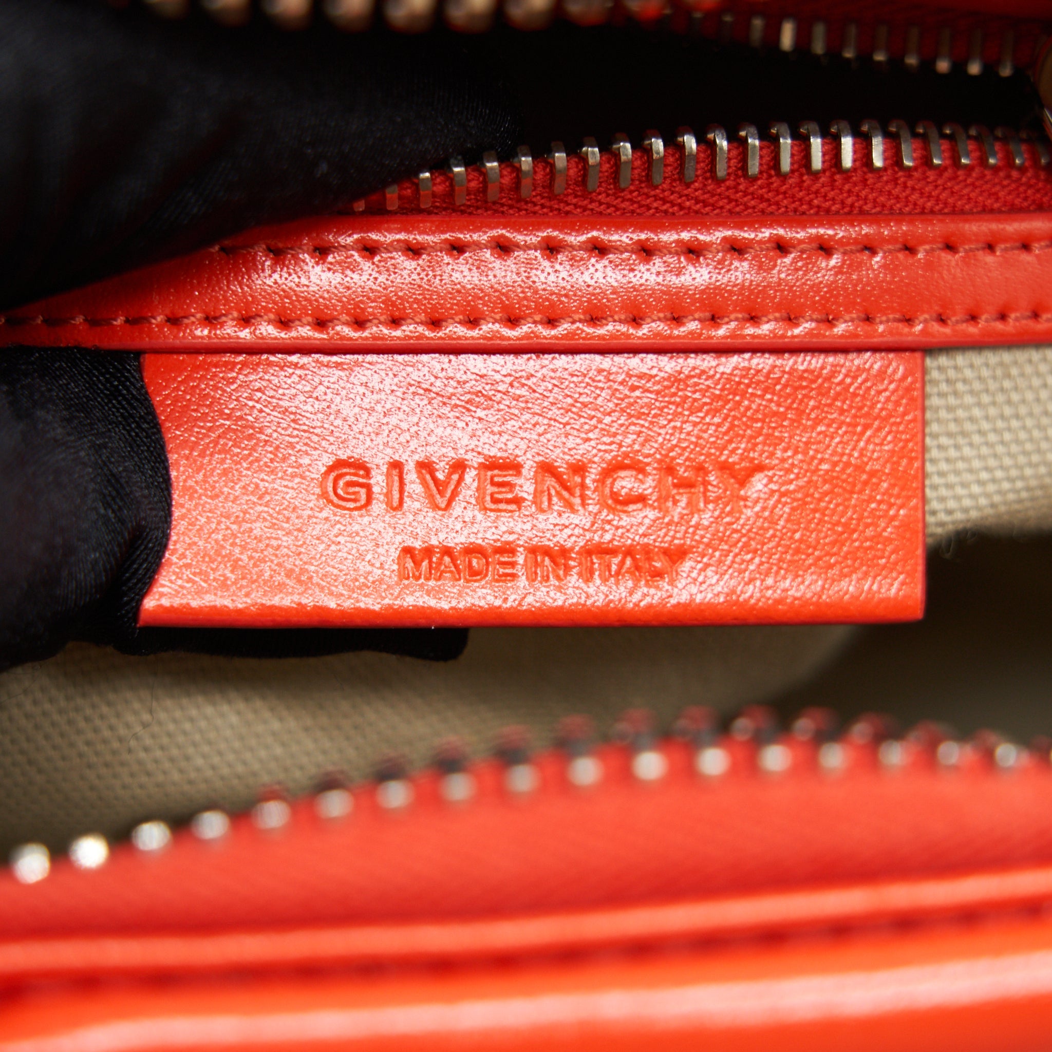 GIVENCHY MINI ANTIGONA BAG ORANGE SHW BOX CALF SKIN