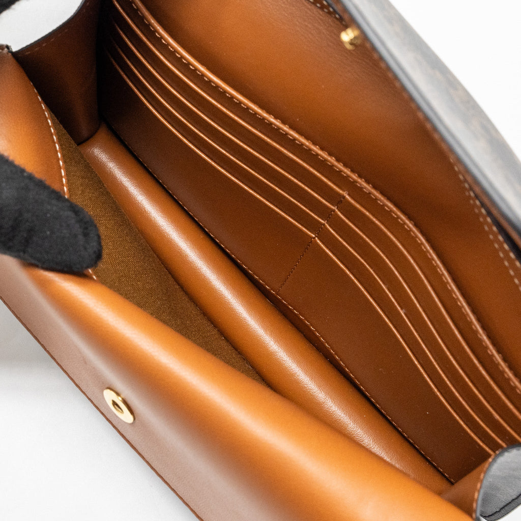 CELINE WALLET ON STRAP TRIOMPHE CANVAS / LEATHER TAN GHW