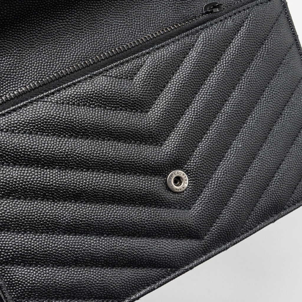 SAINT LAURENT/YSL ENVELOPE CHAIN WALLET CALFSKIN BLACK / BLACK HARDWARE