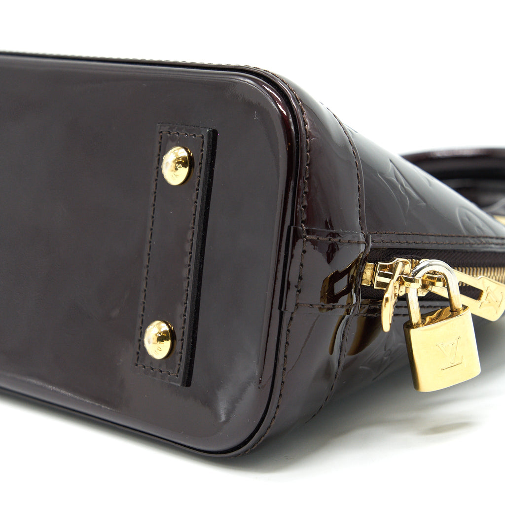 LOUIS VUITTON ALMA BB MONOGRAM VERNIS LEATHER AMARANTE